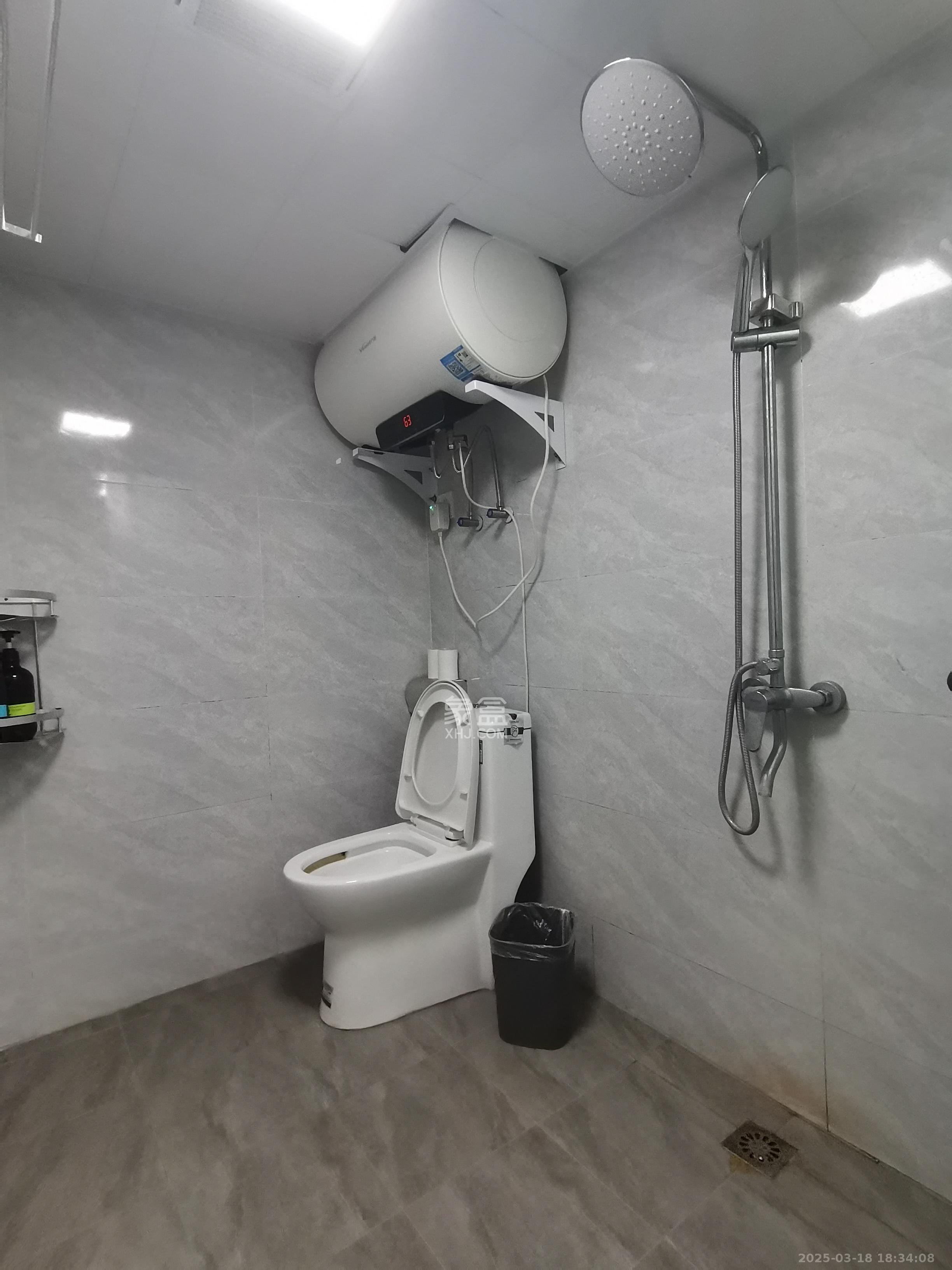 福晟翡翠湾 2室1厅1卫 3000.0元/月 福晟翡翠湾 2室1厅1卫 3000.0元/月室内图