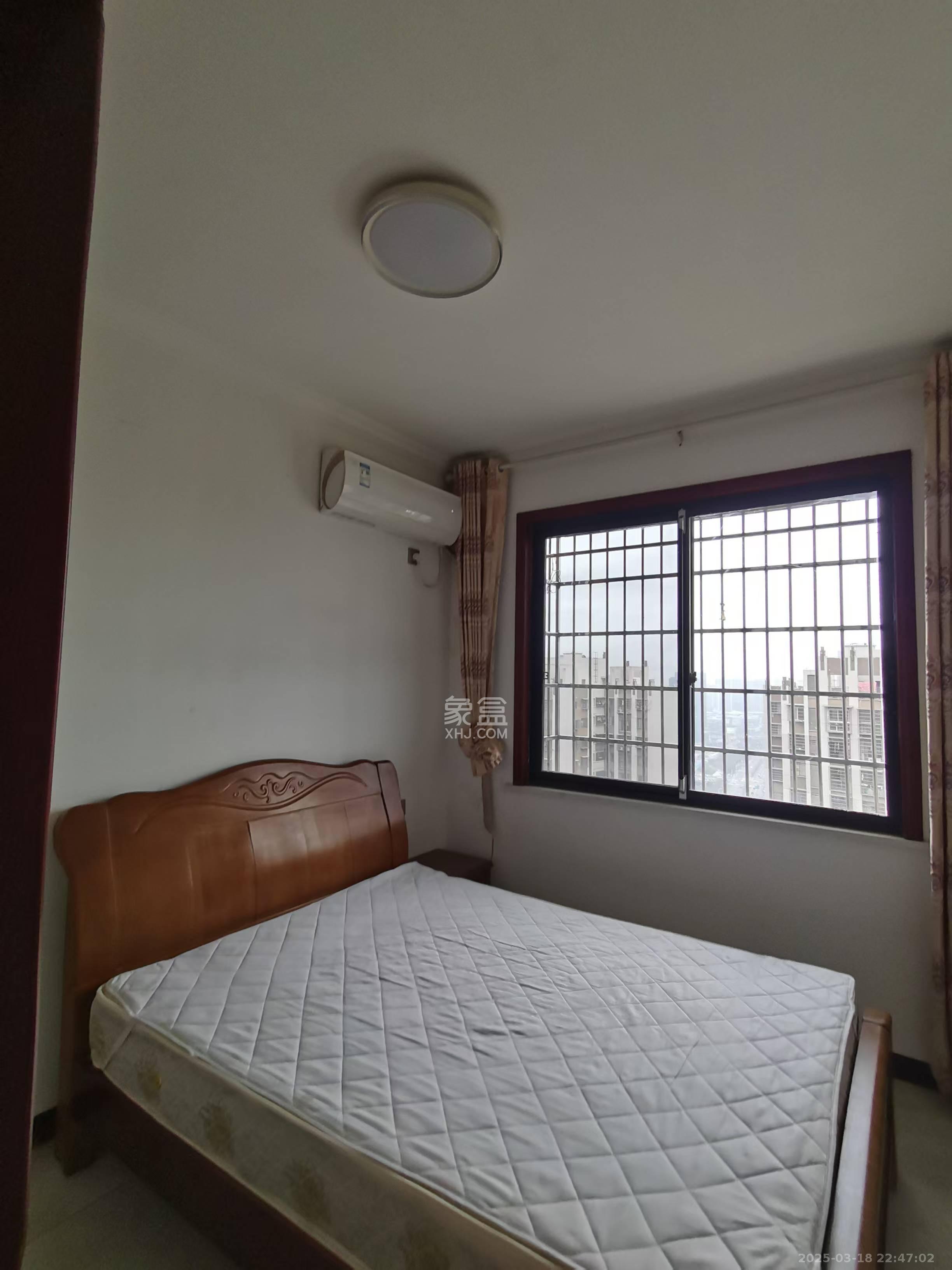 嘉顺苑  3室2厅2卫    2900.0元/月室内图