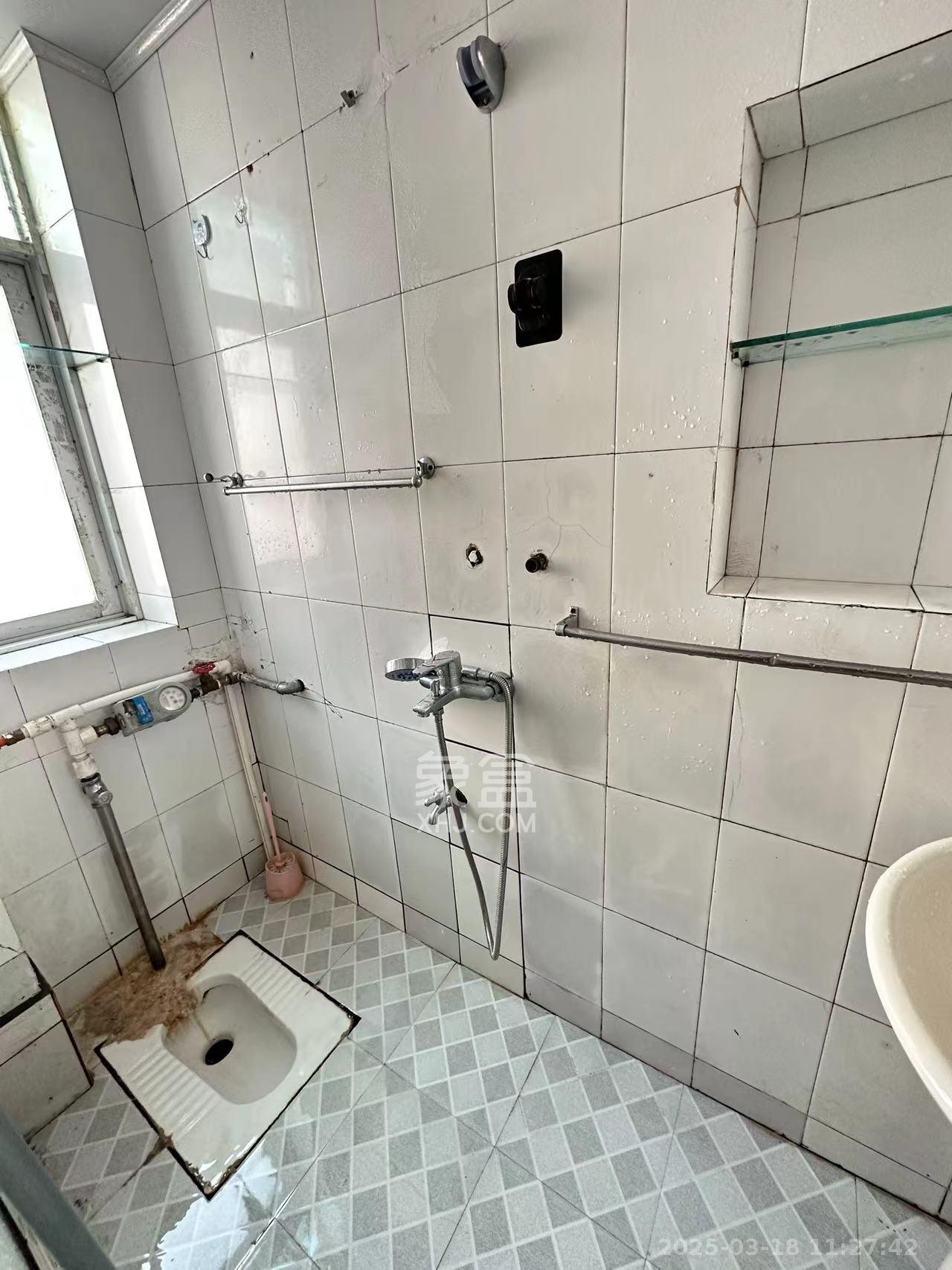 湖南省农业厅 2室1厅1卫 2200.0元/月 湖南省农业厅 2室1厅1卫 2200.0元/月室内图