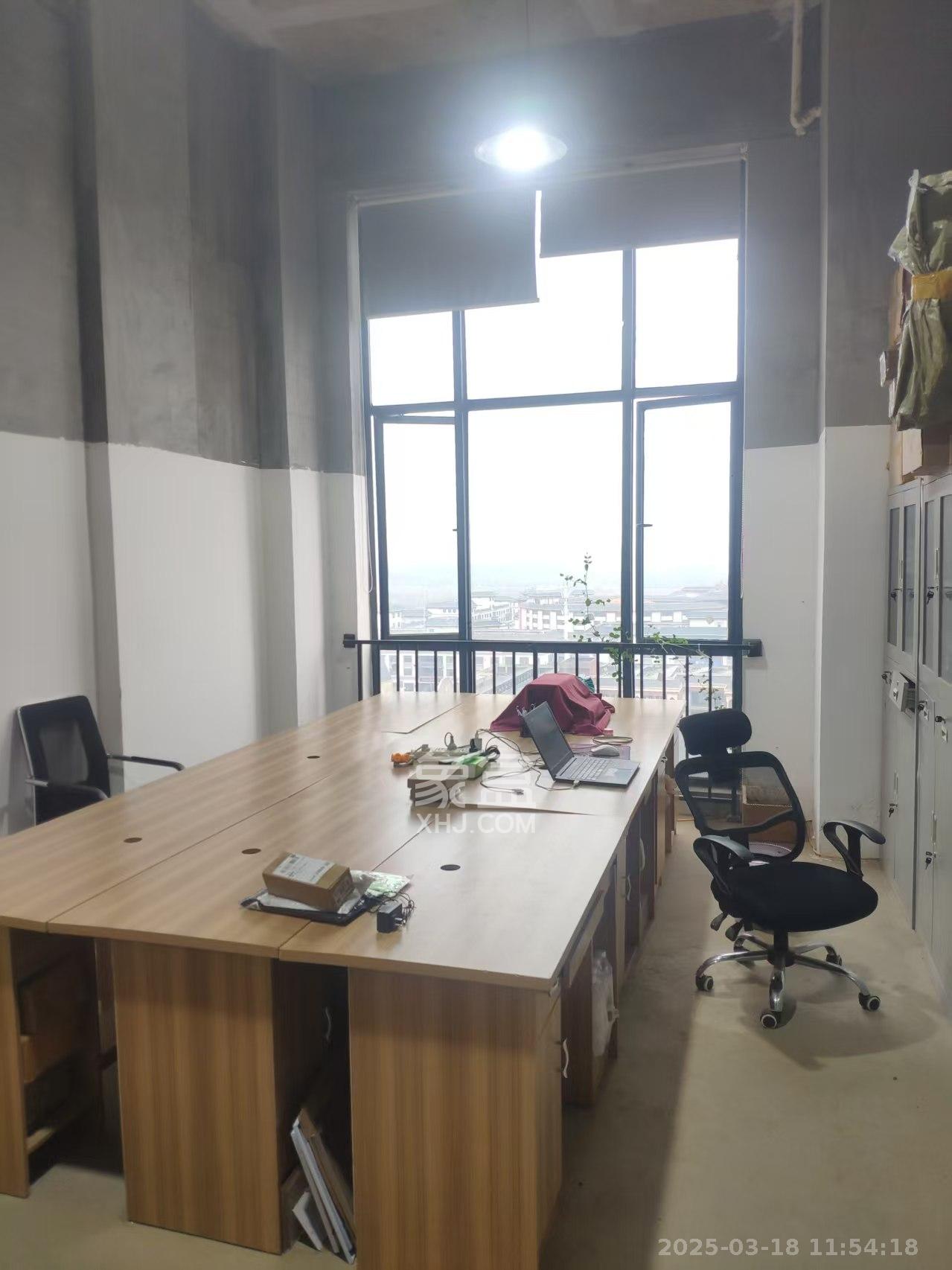 大汉月亮河畔 1室2厅1卫 1200.0元/月 大汉月亮河畔 1室2厅1卫 1200.0元/月室内图