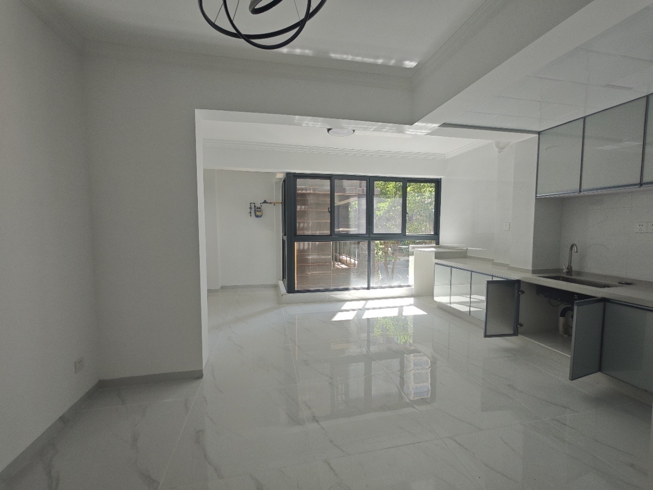 南海幸福汇 2室2厅1卫 115.0万 南海幸福汇 2室2厅1卫 115.0万客厅