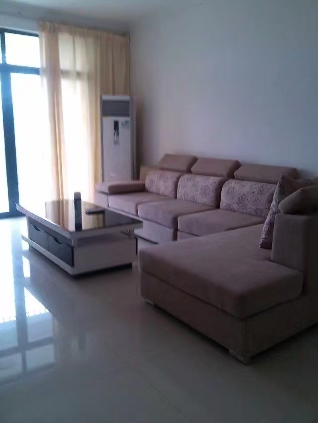 名仕华府 3室2厅2卫 2000.0元/月 名仕华府 3室2厅2卫 2000.0元/月室内图