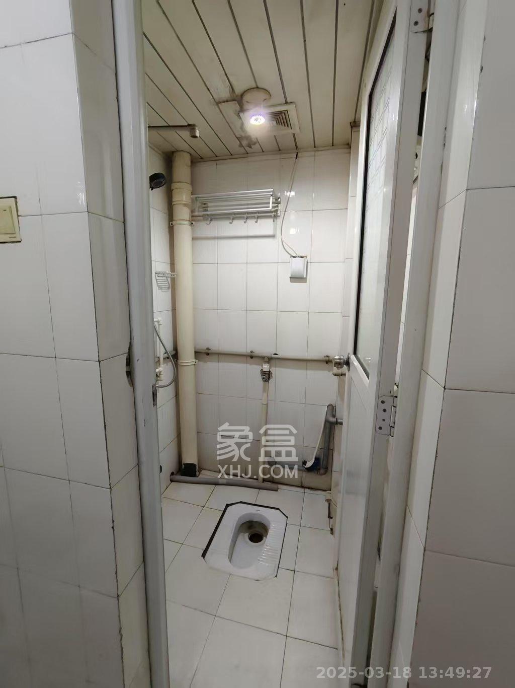 马王堆商贸城  1室1厅1卫   1500.00元/月室内图