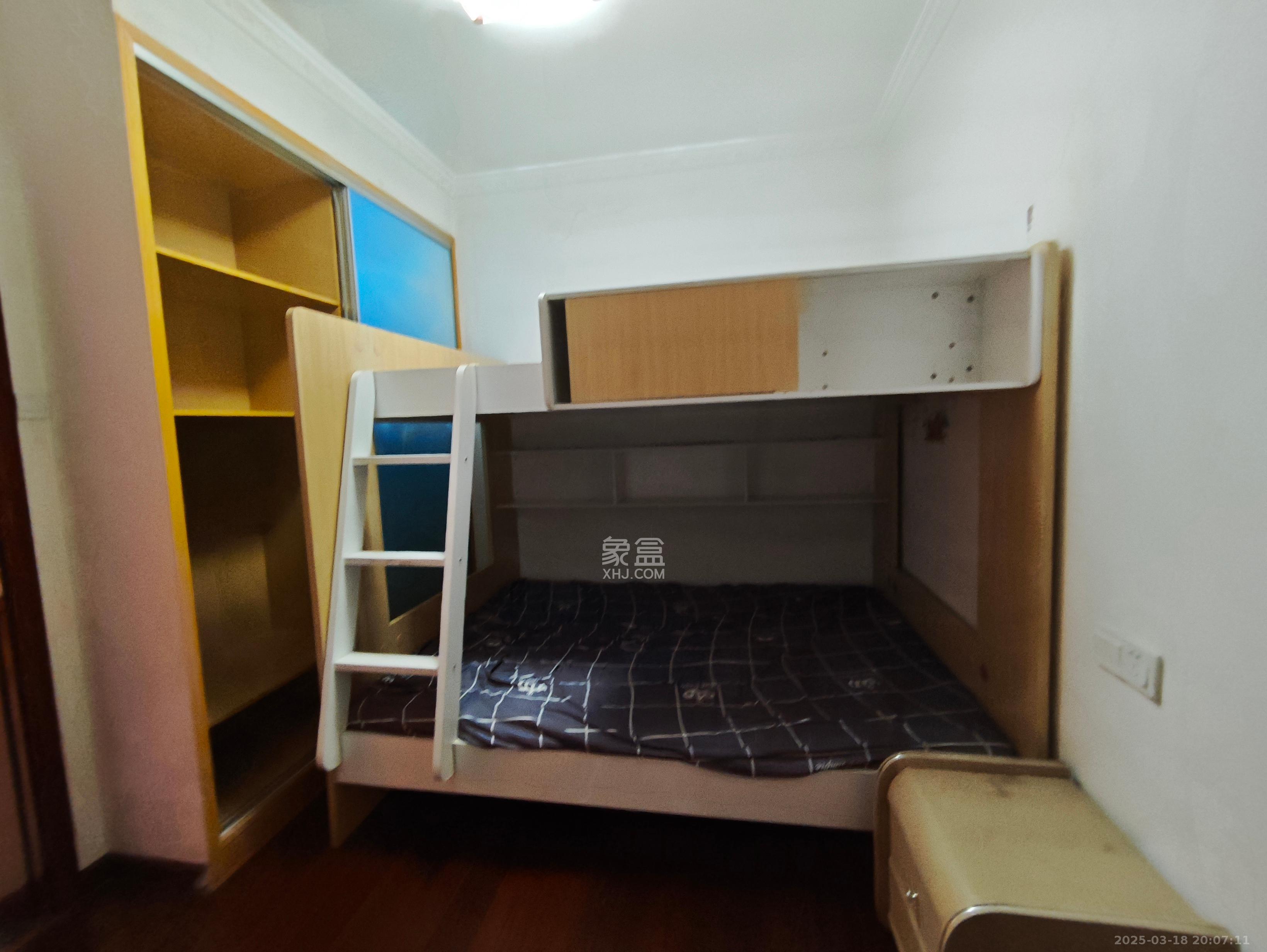 中国铁建国际城一期 2室2厅1卫 1400.0元/月 中国铁建国际城一期 2室2厅1卫 1400.0元/月室内图