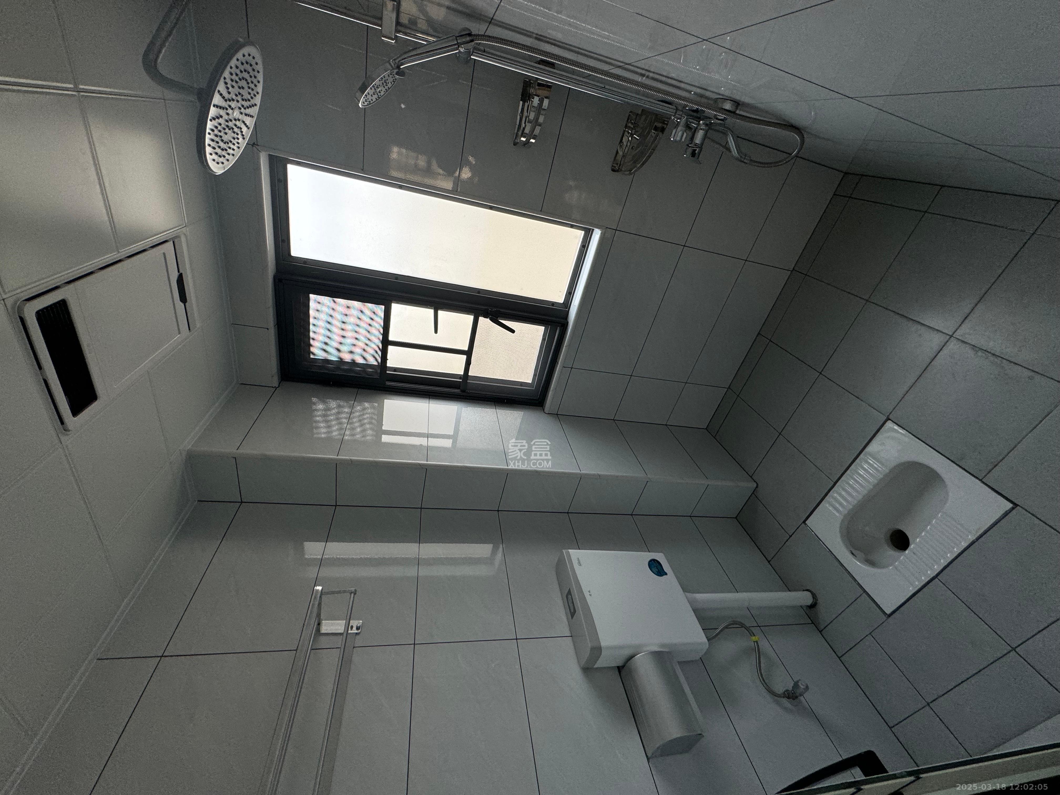 桥头家园三期 3室2厅2卫 2000.0元/月 桥头家园三期 3室2厅2卫 2000.0元/月室内图