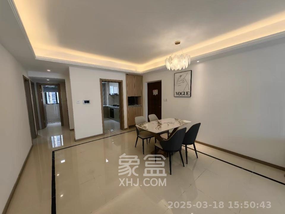 长沙高铁吾悦广场  3室2厅2卫   3300.00元/月室内图