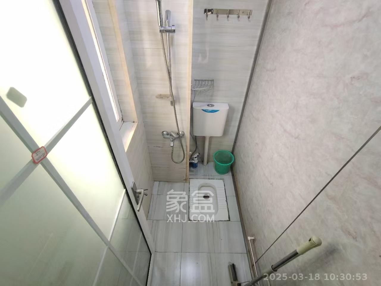 嘉顺苑  1室1厅1卫    1400.0元/月室内图