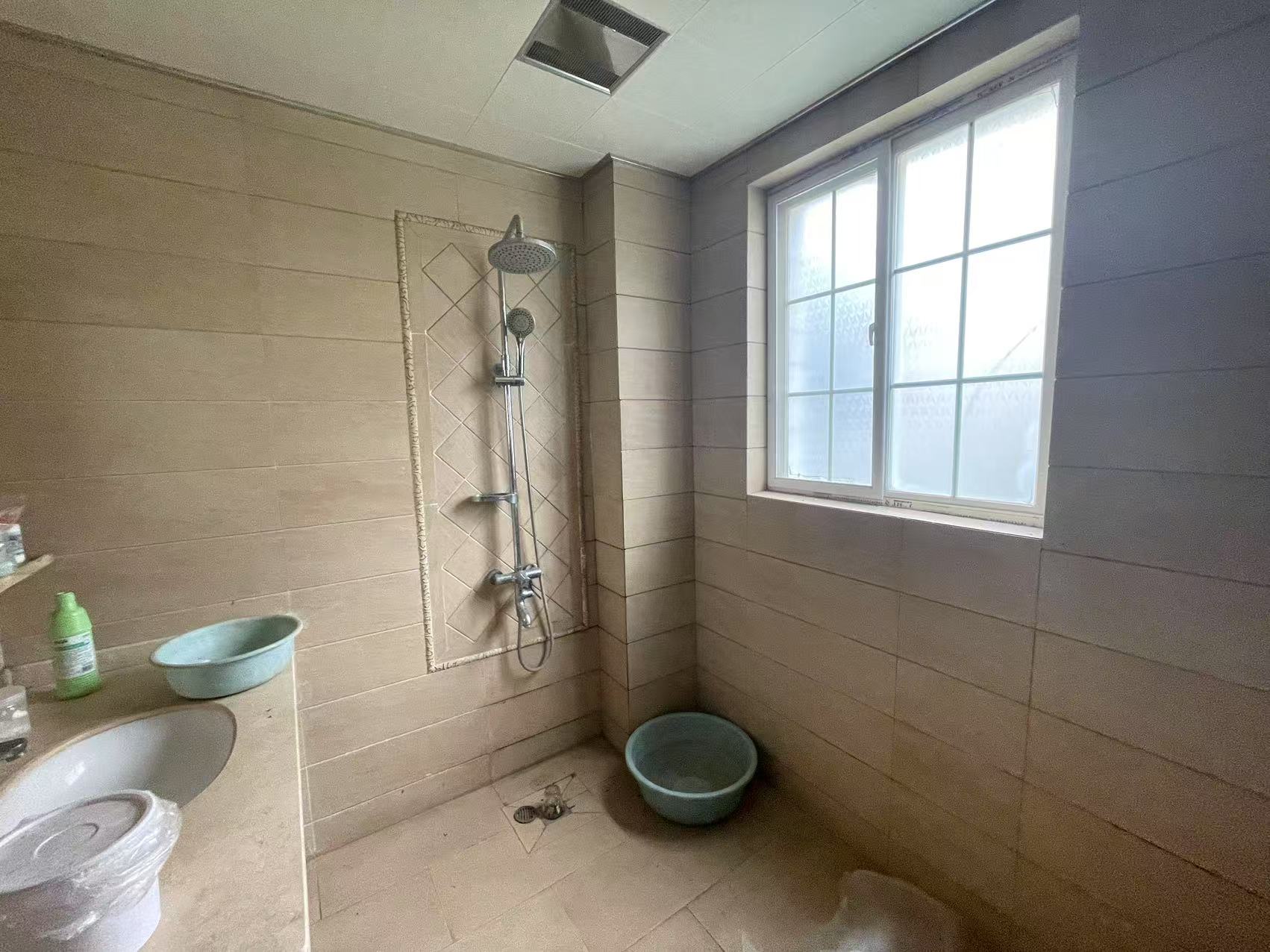 回龙小区 1室0厅0卫 15000.0元/月 回龙小区 1室0厅0卫 15000.0元/月室内图