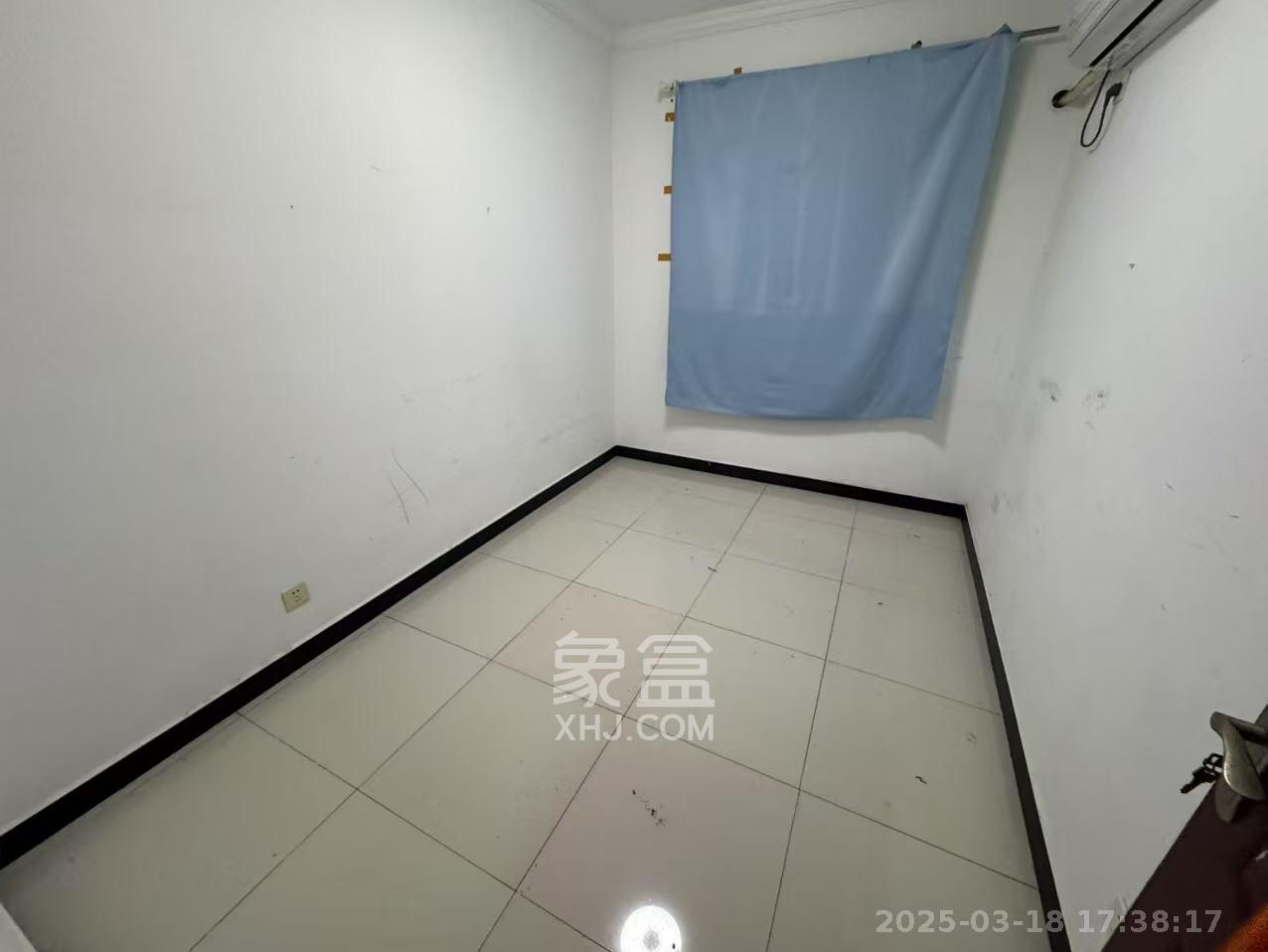 克拉美丽山庄（晟领国际）  3室2厅2卫   2000.00元/月室内图