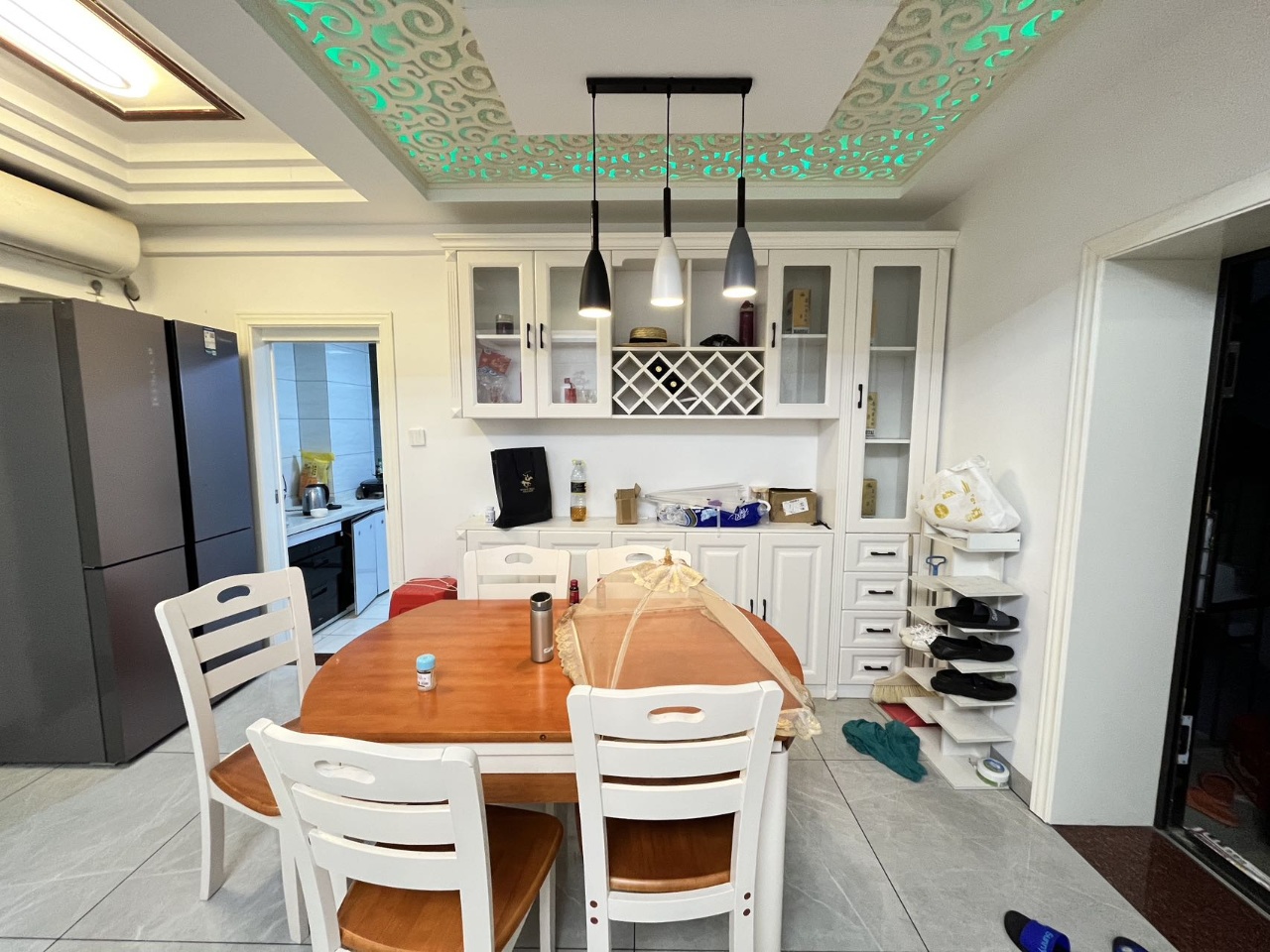 金龙小区  3室2厅1卫    126.0万 金龙小区  3室2厅1卫    126.0万客厅