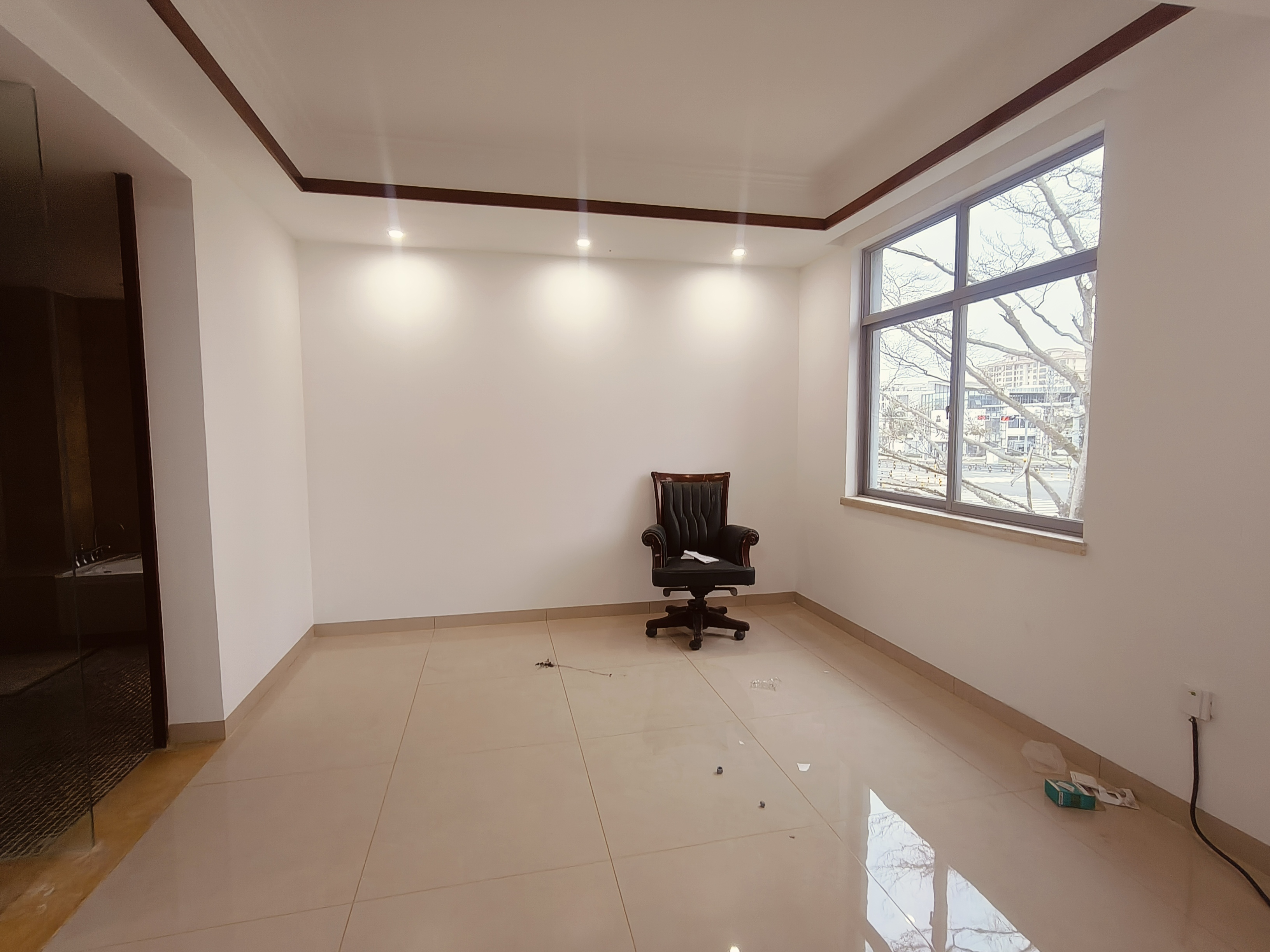 鲁能海蓝椰风 4室3厅5卫 9000.0元/月 鲁能海蓝椰风 4室3厅5卫 9000.0元/月室内图