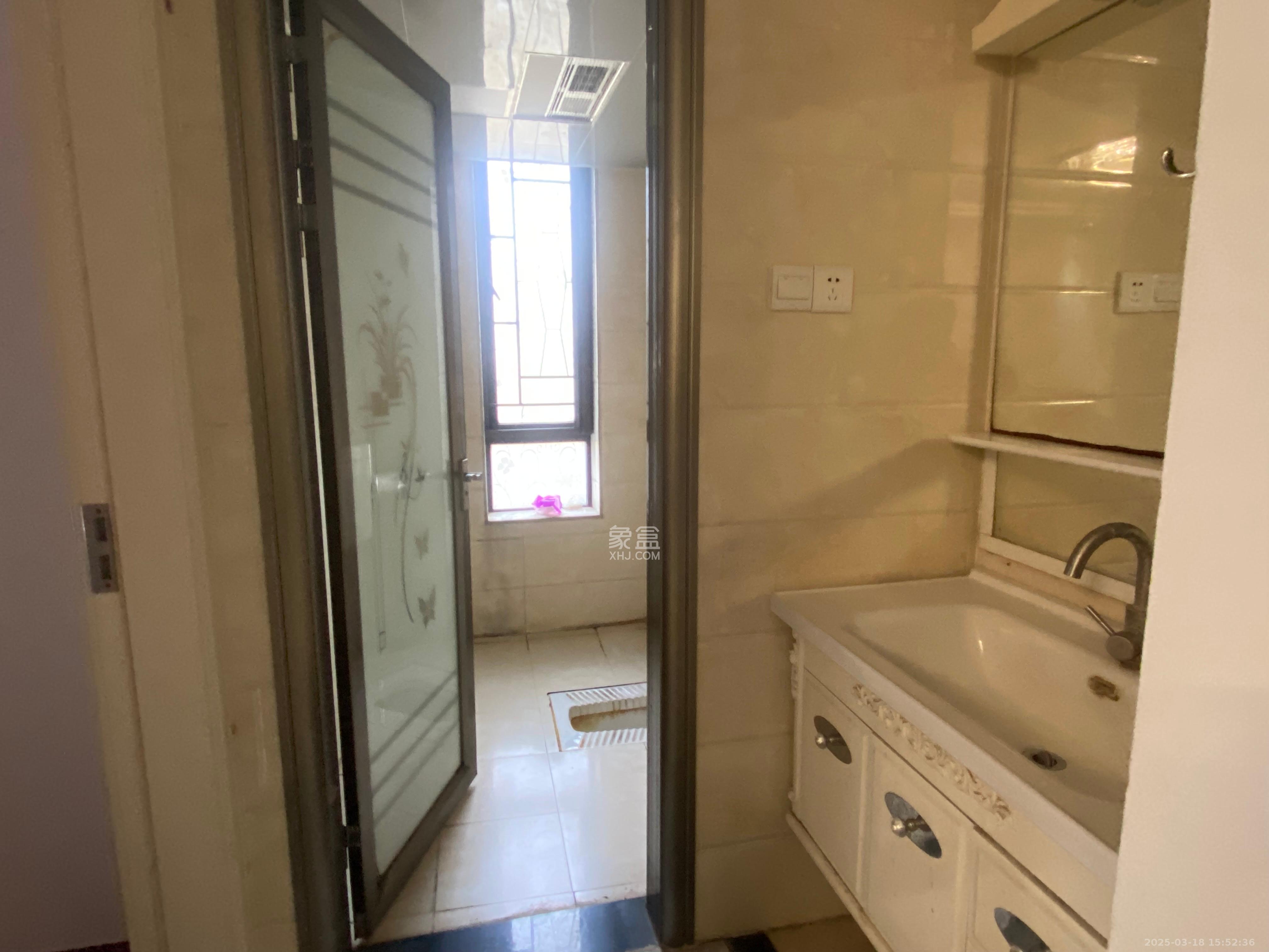 保利麓谷林语F区 4室2厅2卫 3600.0元/月 保利麓谷林语F区 4室2厅2卫 3600.0元/月室内图