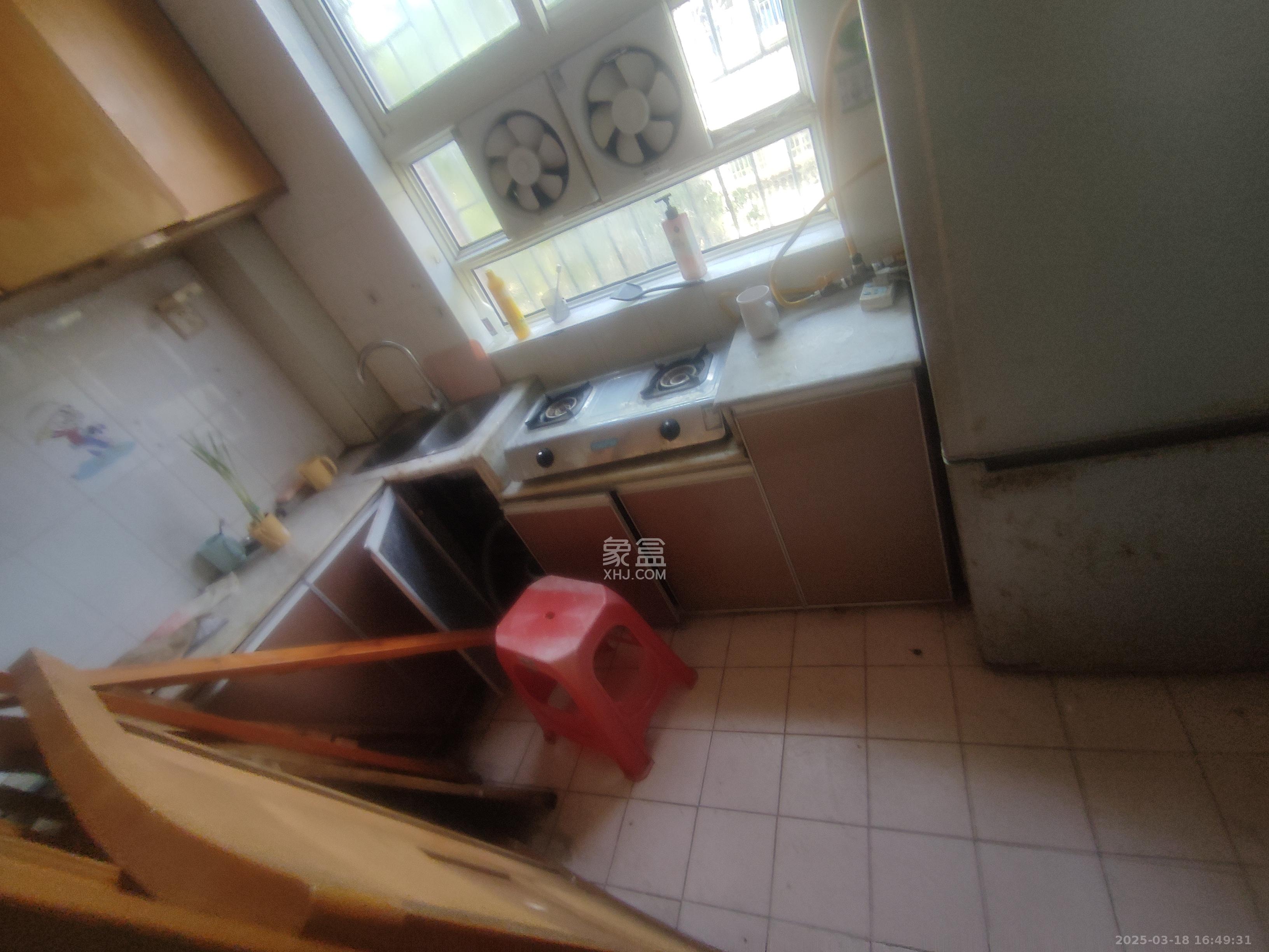 德政园 3室2厅1卫 2100.0元/月 德政园 3室2厅1卫 2100.0元/月室内图