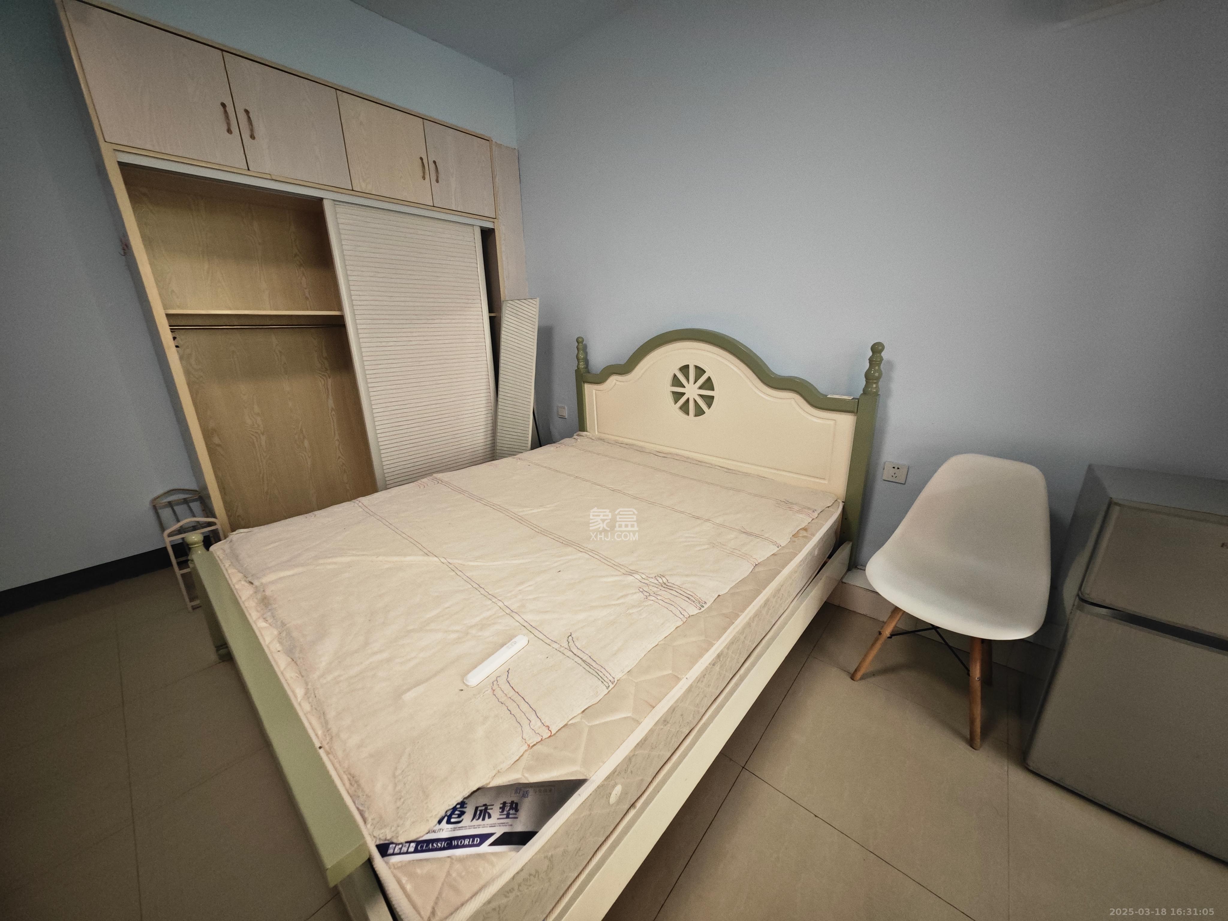 城南郡  0室1厅1卫    1400.0元/月 城南郡  0室1厅1卫    1400.0元/月