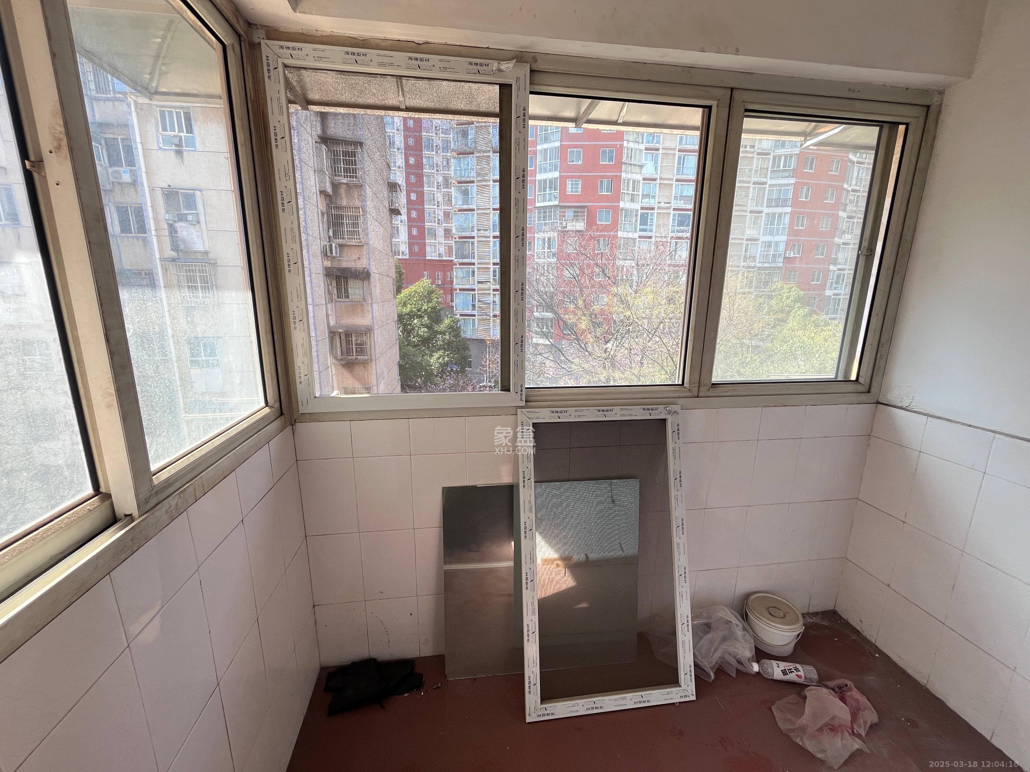 友园山庄 2室1厅1卫 1300.0元/月 友园山庄 2室1厅1卫 1300.0元/月室内图