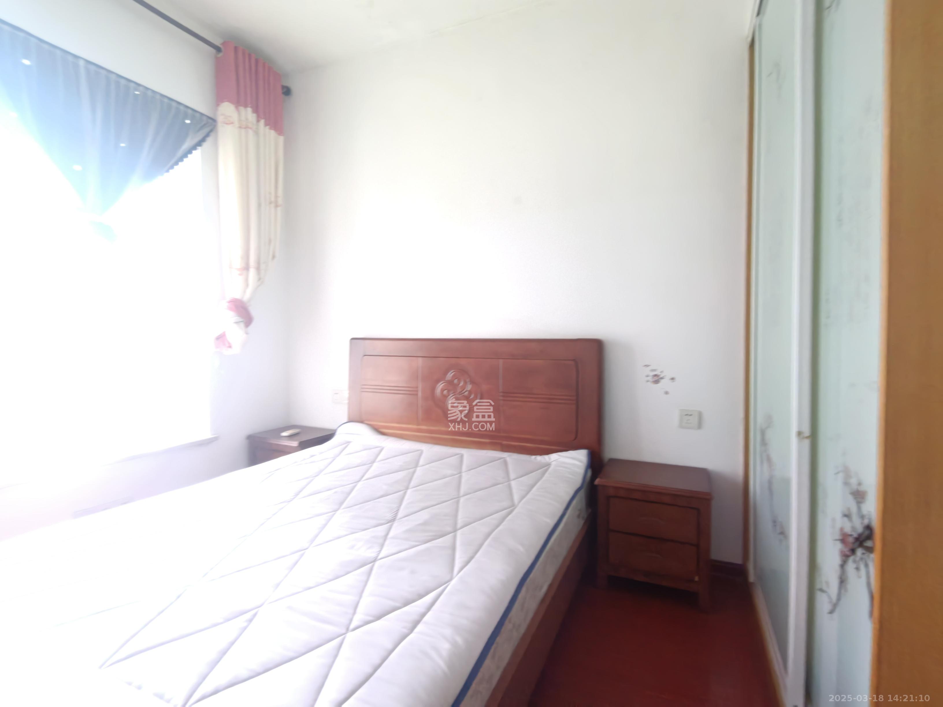 开源鑫景  2室2厅1卫    1600.0元/月室内图