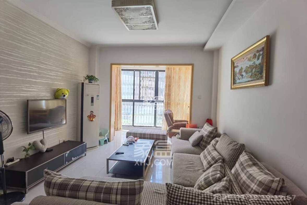 康斯丹郡(融程领秀佳园)  3室2厅1卫    2100.0元/月 康斯丹郡(融程领秀佳园)  3室2厅1卫    2100.0元/月室内图