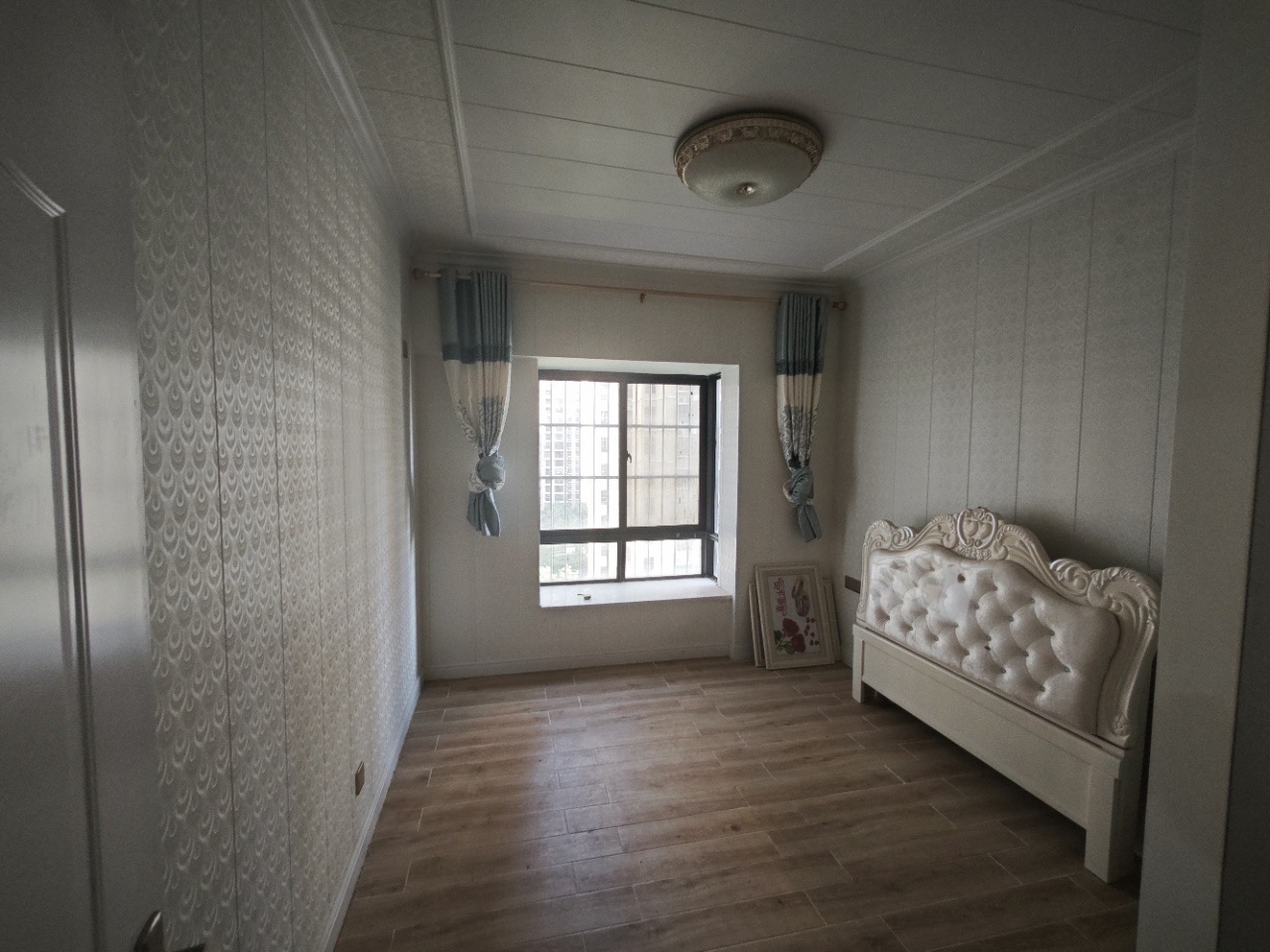 时代城(永秀花园二期) 3室2厅2卫 105.0万 时代城(永秀花园二期) 3室2厅2卫 105.0万客厅