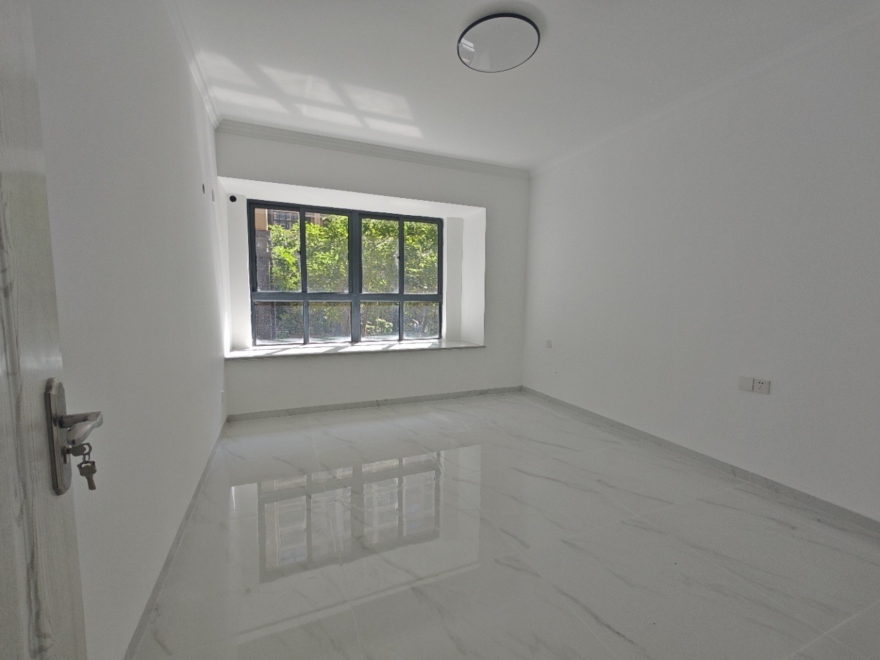 南海幸福汇 2室2厅1卫 115.0万 南海幸福汇 2室2厅1卫 115.0万客厅