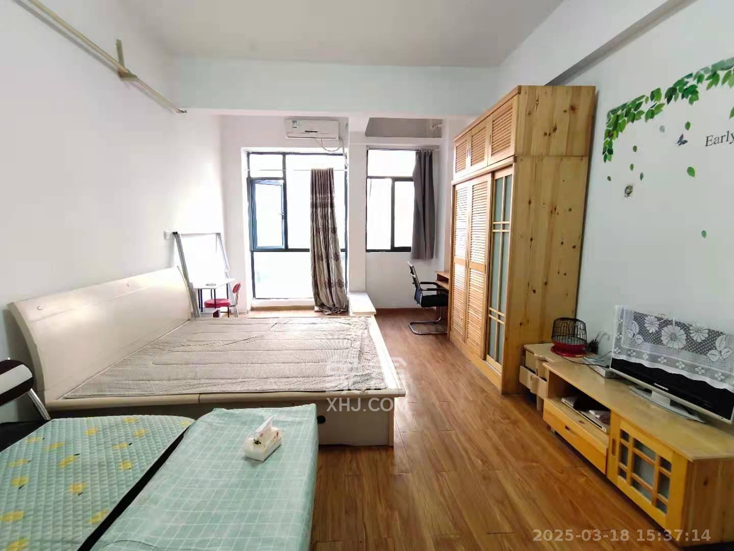 长房时代城  1室1厅1卫   1500.00元/月