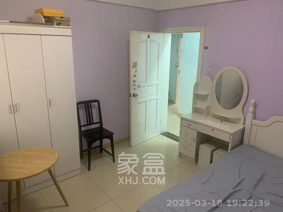 鸿富大厦  8室0厅0卫   6000.00元/月