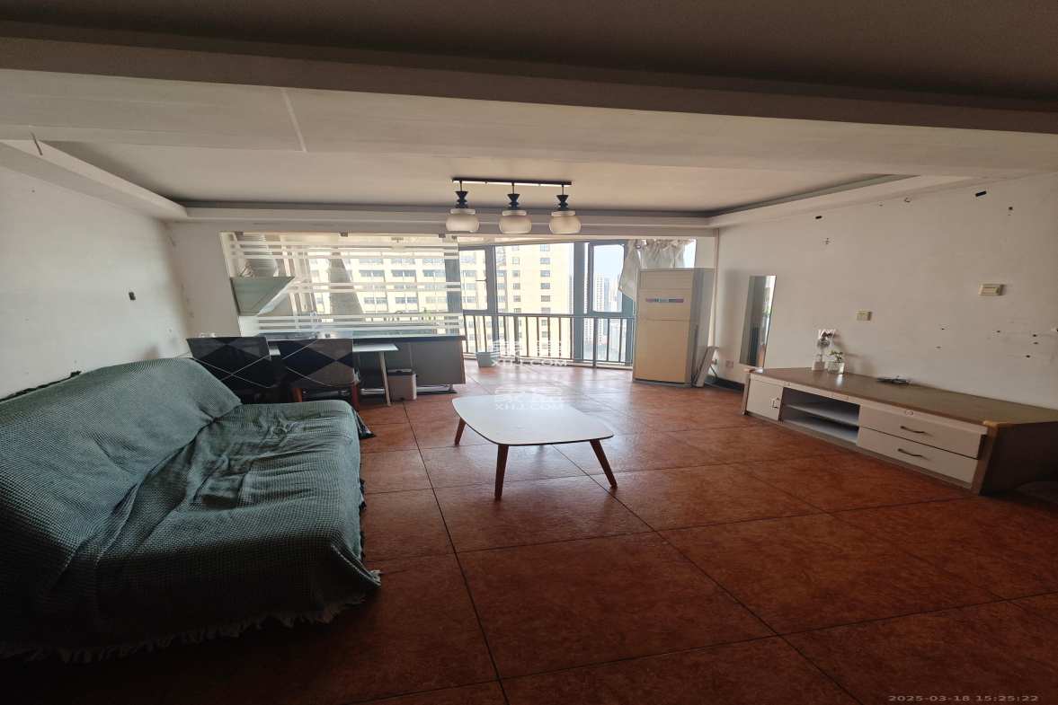 华菱蓝调国际(华菱.香墅美地) 2室2厅2卫 1600.0元/月 华菱蓝调国际(华菱.香墅美地) 2室2厅2卫 1600.0元/月室内图