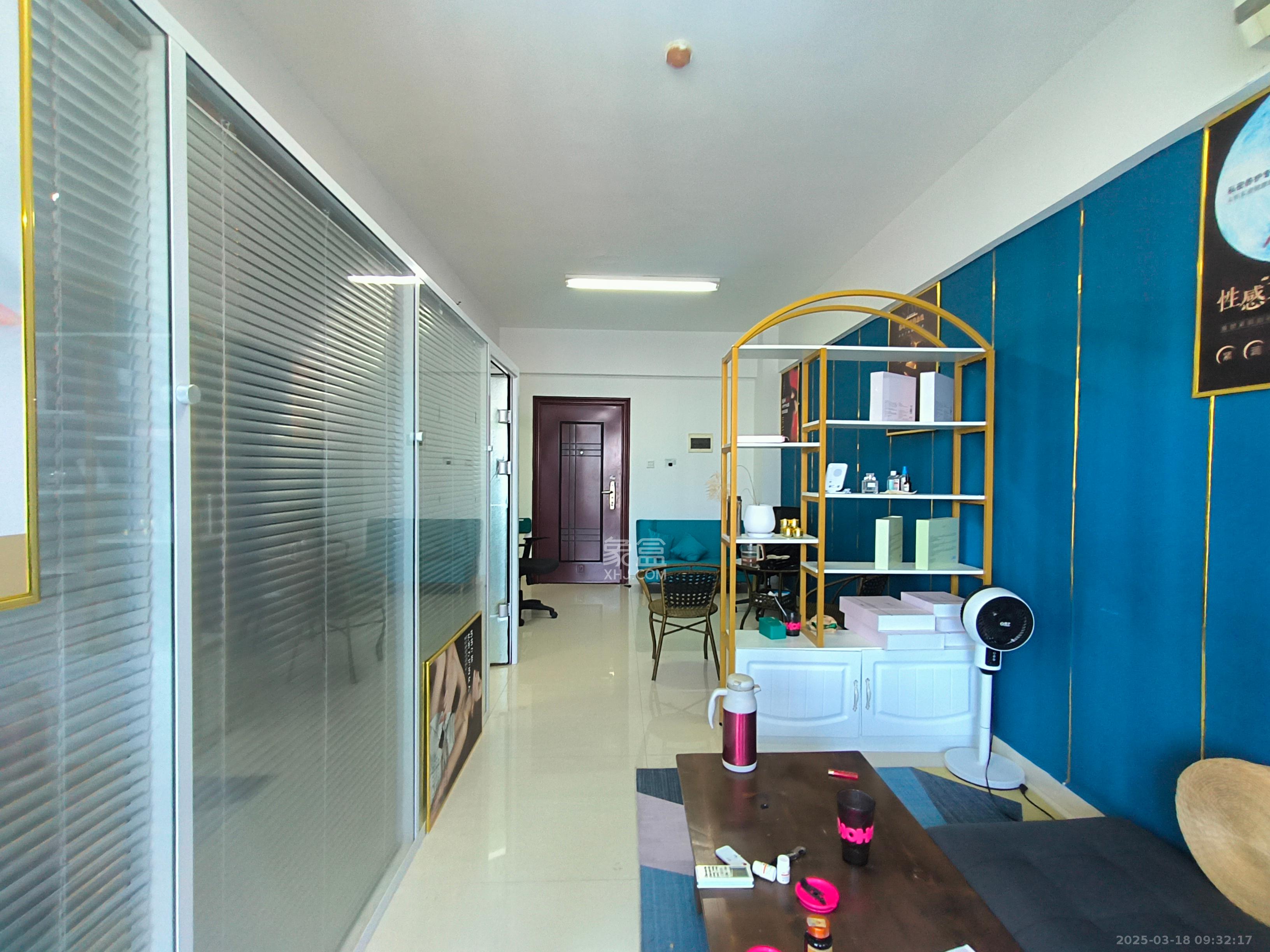 天骄福邸 1室1厅1卫 1800.0元/月 天骄福邸 1室1厅1卫 1800.0元/月室内图