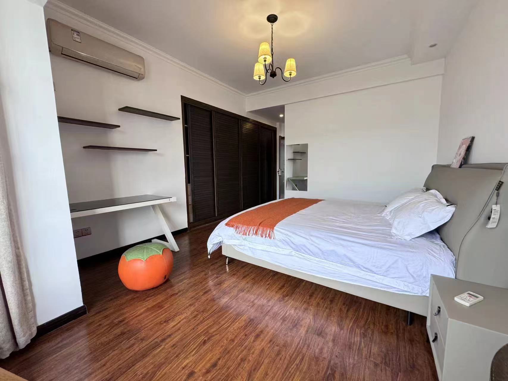 锦绣边城 3室2厅2卫 2000.0元/月 锦绣边城 3室2厅2卫 2000.0元/月室内图