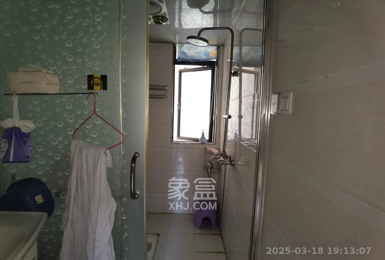 康斯丹郡（融程领秀佳园）  3室2厅1卫   2100.00元/月室内图