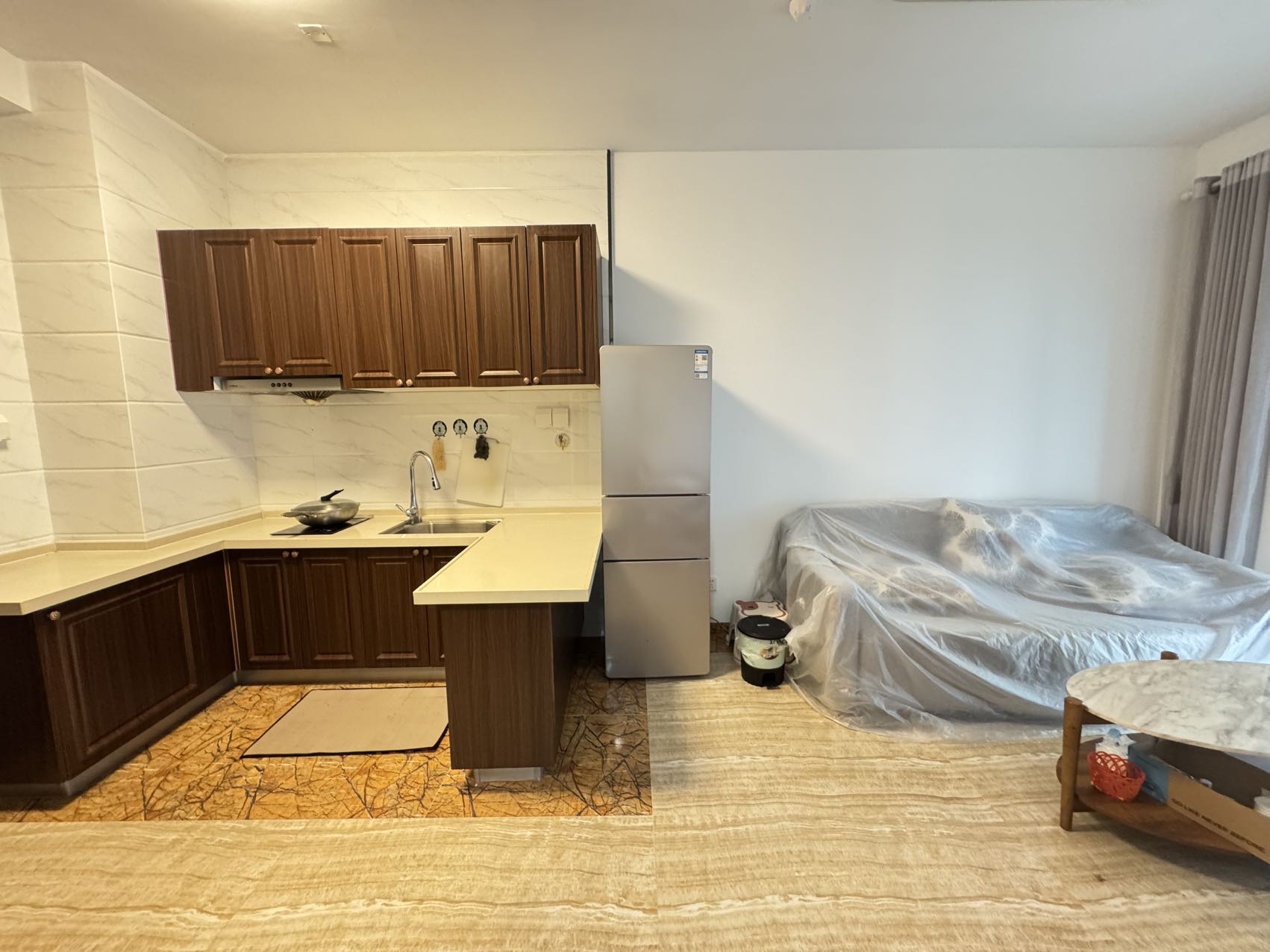 碧桂园一、二期(中央首府)  2室1厅1卫    68.0万 碧桂园一、二期(中央首府)  2室1厅1卫    68.0万户型图