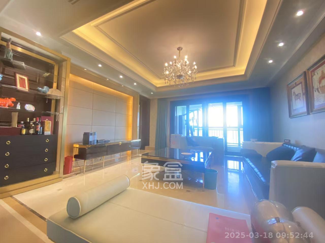 华远隆玺 5室2厅4卫 11000.0元/月 华远隆玺 5室2厅4卫 11000.0元/月室内图