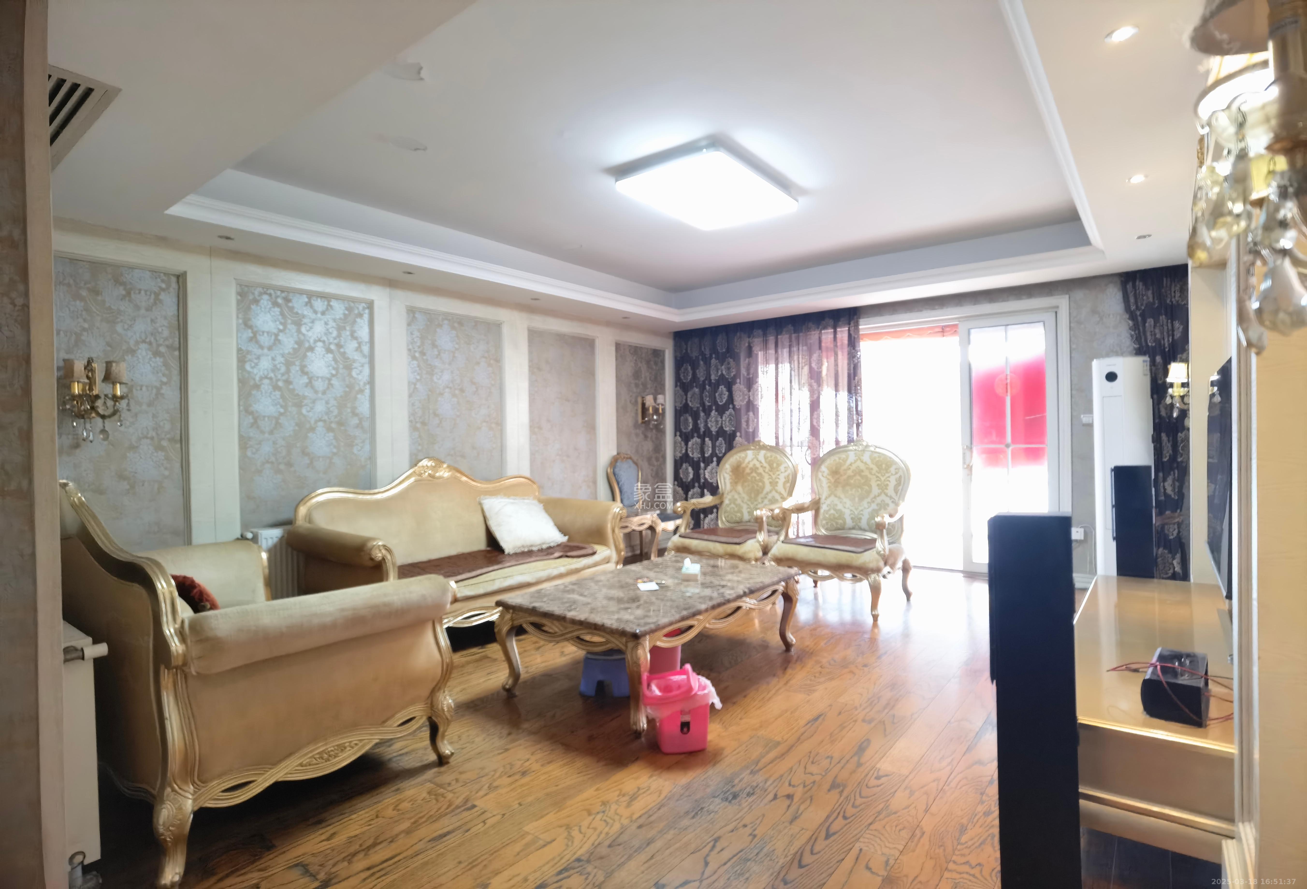 建鸿达华都(华都小户型及大华写字楼) 4室2厅3卫 6000.0元/月 建鸿达华都(华都小户型及大华写字楼) 4室2厅3卫 6000.0元/月室内图