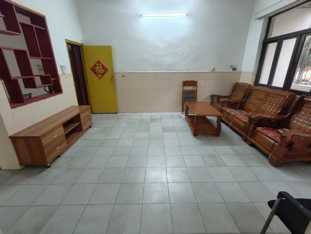 水利局大院(海府路) 3室2厅2卫 95.0万 水利局大院(海府路) 3室2厅2卫 95.0万室内图