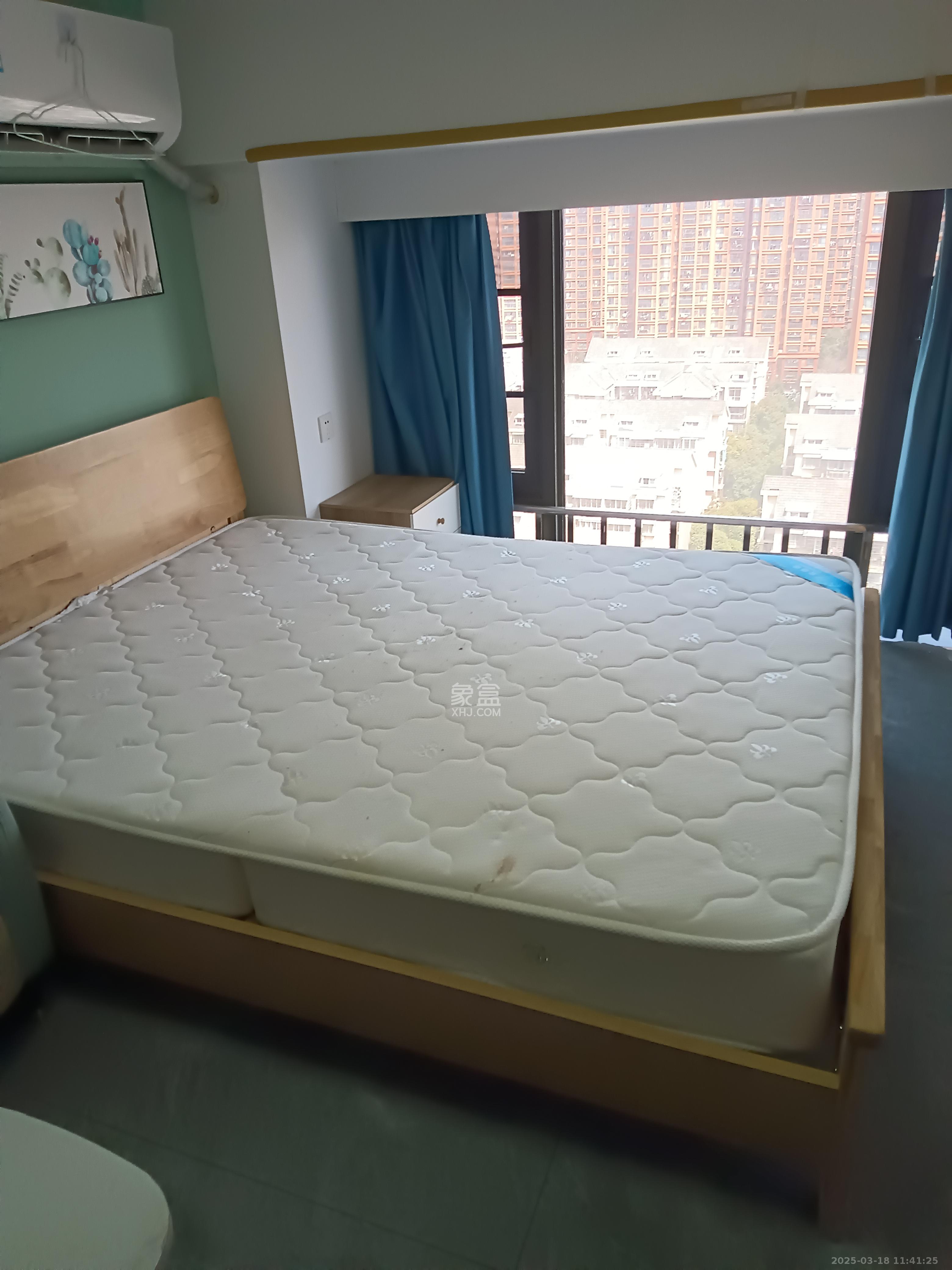 龙湖湘江星座(祺鑫星座公寓) 1室1厅1卫 1400.0元/月 龙湖湘江星座(祺鑫星座公寓) 1室1厅1卫 1400.0元/月室内图