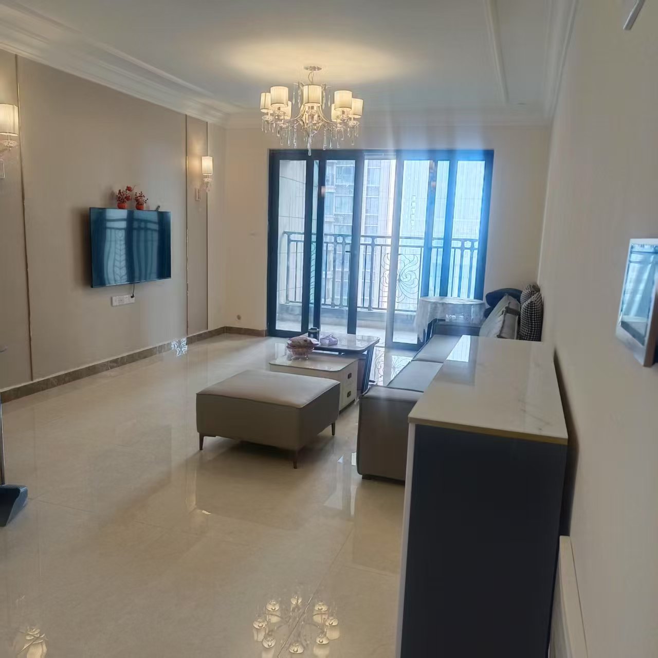 恒大名都 3室2厅2卫 1700.0元/月 恒大名都 3室2厅2卫 1700.0元/月室内图