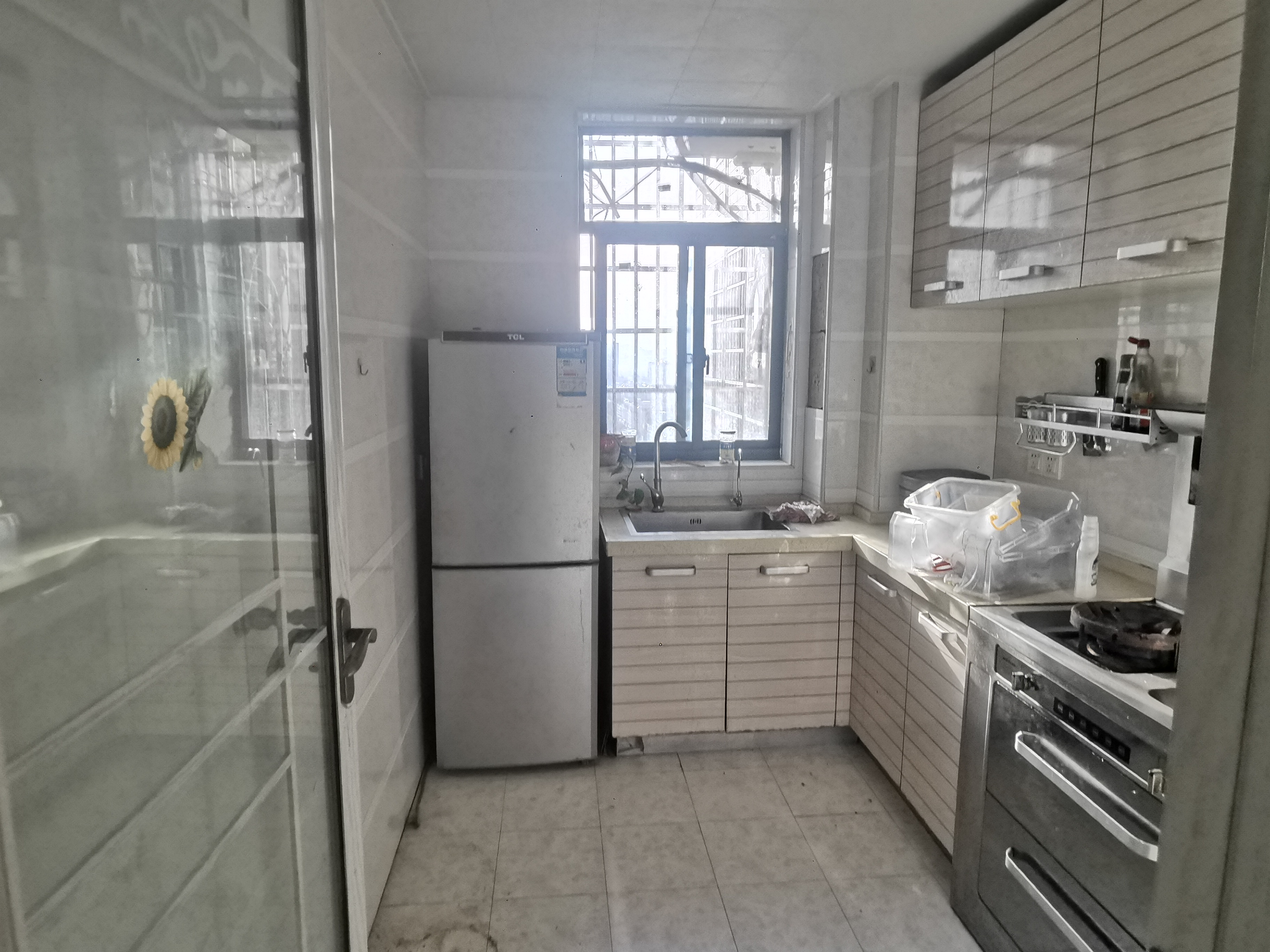 鸿星新天地 3室2厅2卫 2000.0元/月 鸿星新天地 3室2厅2卫 2000.0元/月室内图