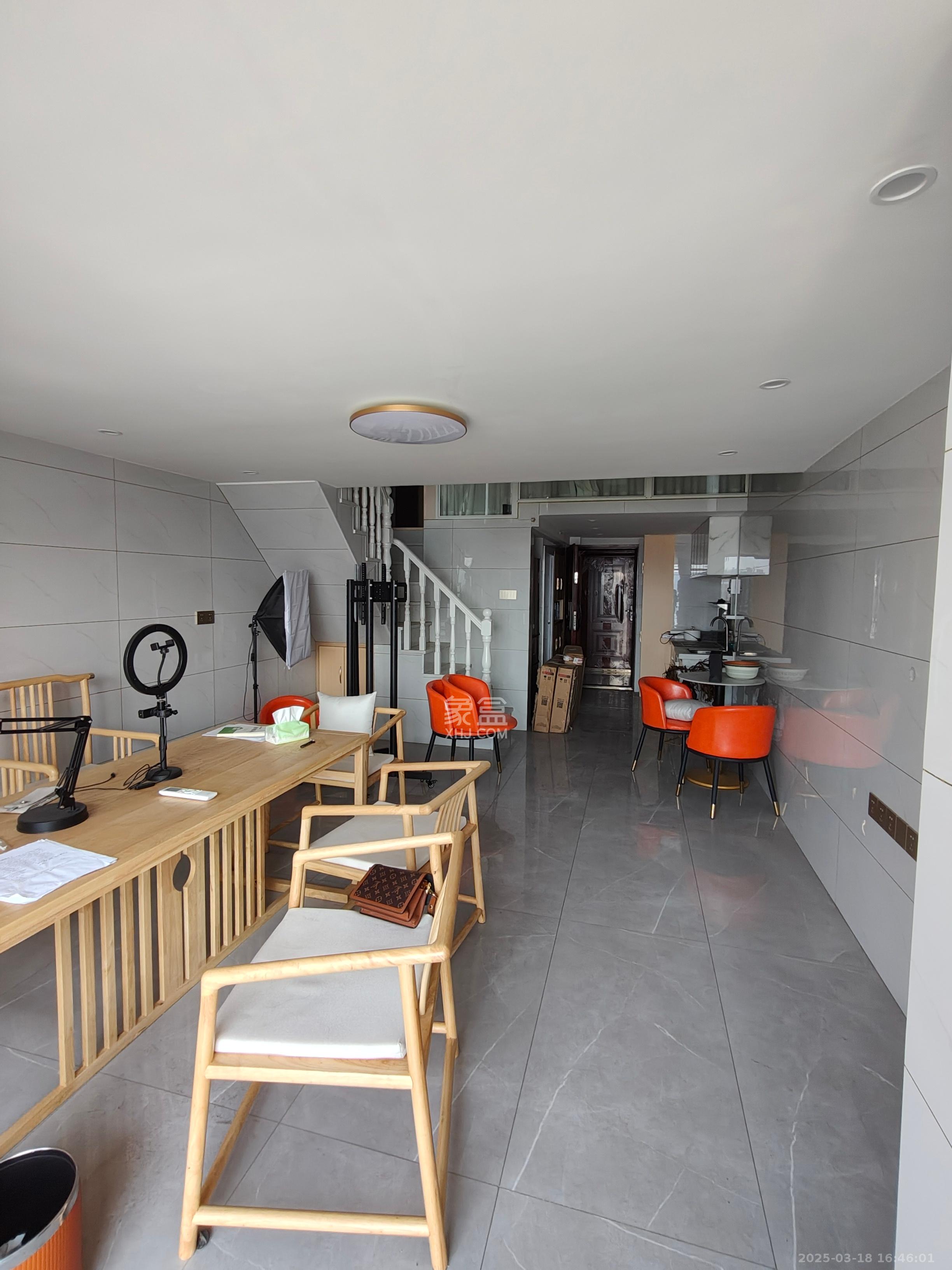 振业城三期 2室1厅1卫 2800.0元/月 振业城三期 2室1厅1卫 2800.0元/月室内图