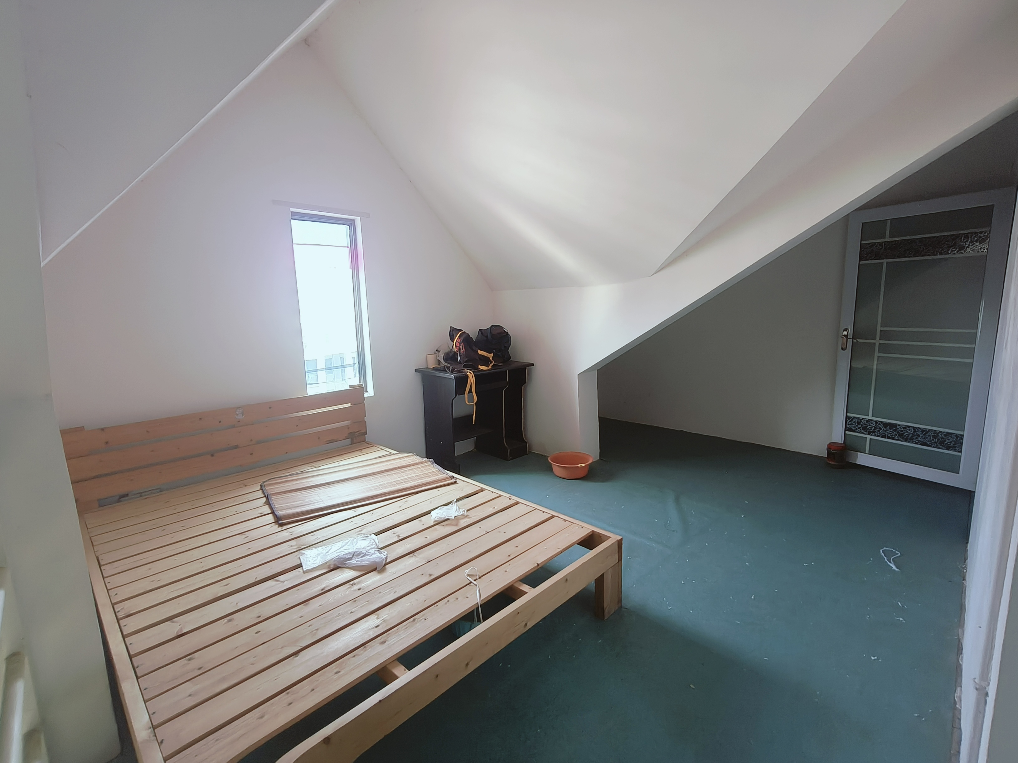 天门壹号  4室2厅2卫    1600.0元/月 天门壹号  4室2厅2卫    1600.0元/月室内图