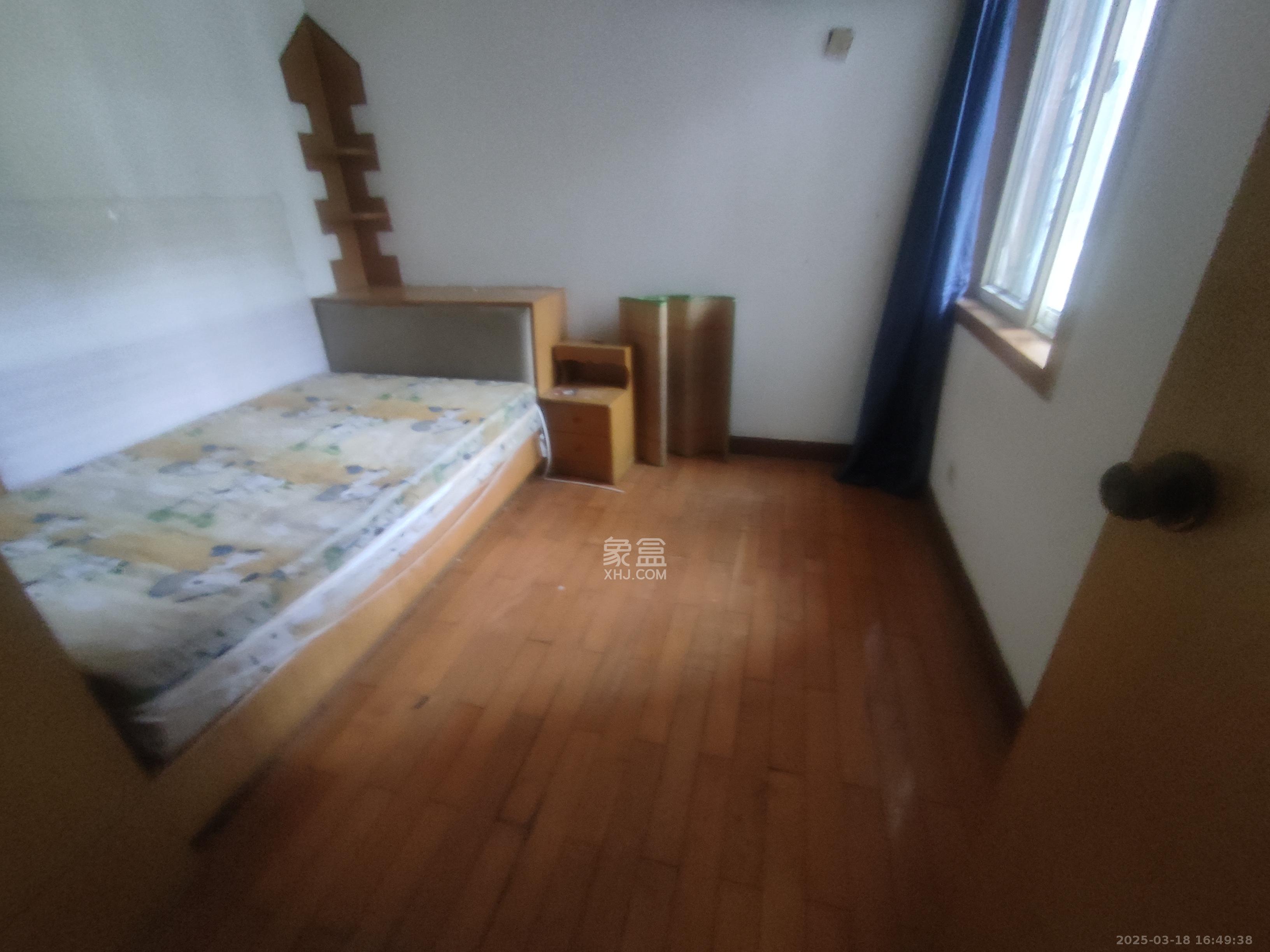 德政园 3室2厅1卫 2100.0元/月 德政园 3室2厅1卫 2100.0元/月室内图