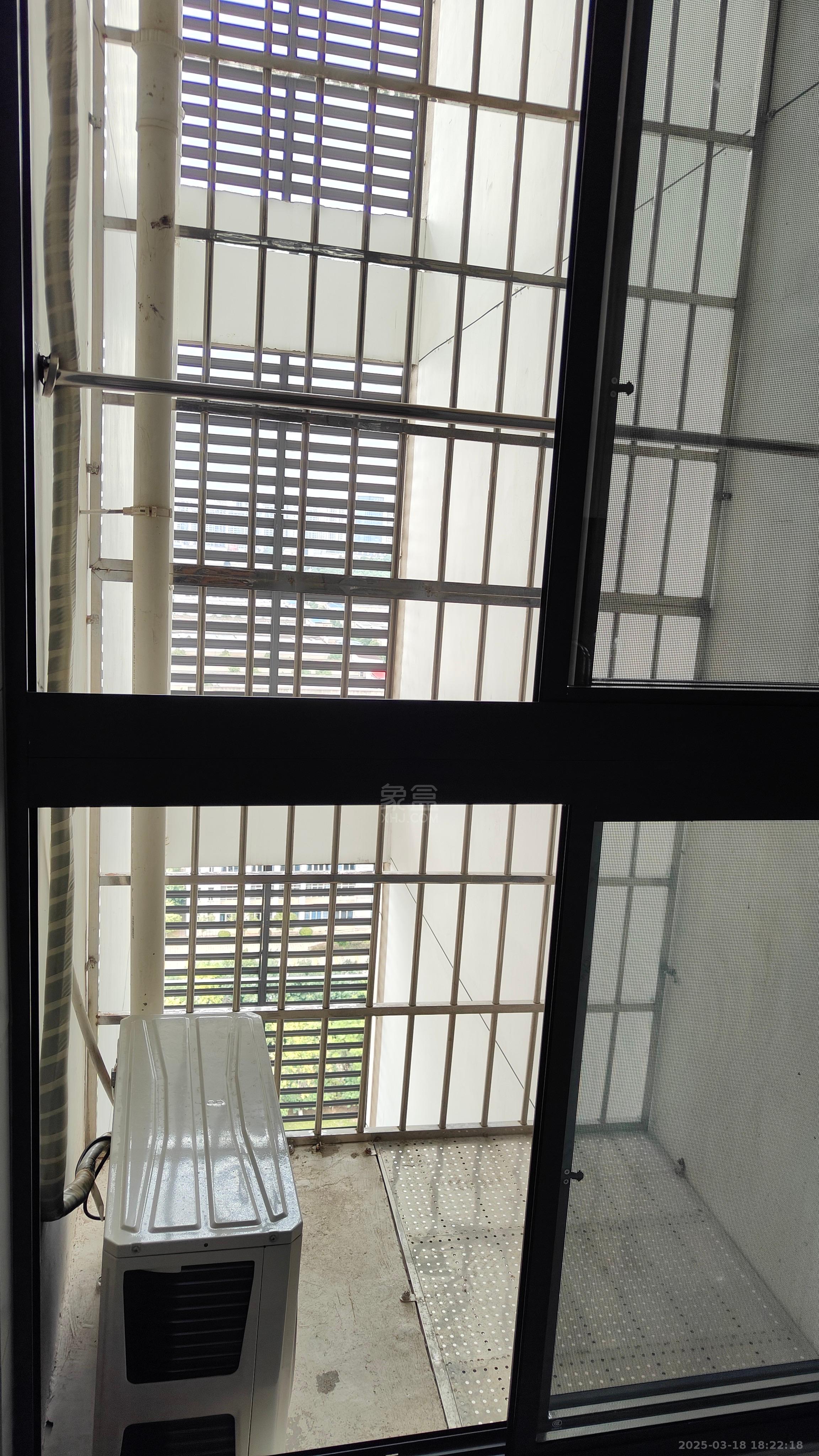 山水印象 1室1厅1卫 1350.0元/月 山水印象 1室1厅1卫 1350.0元/月室内图