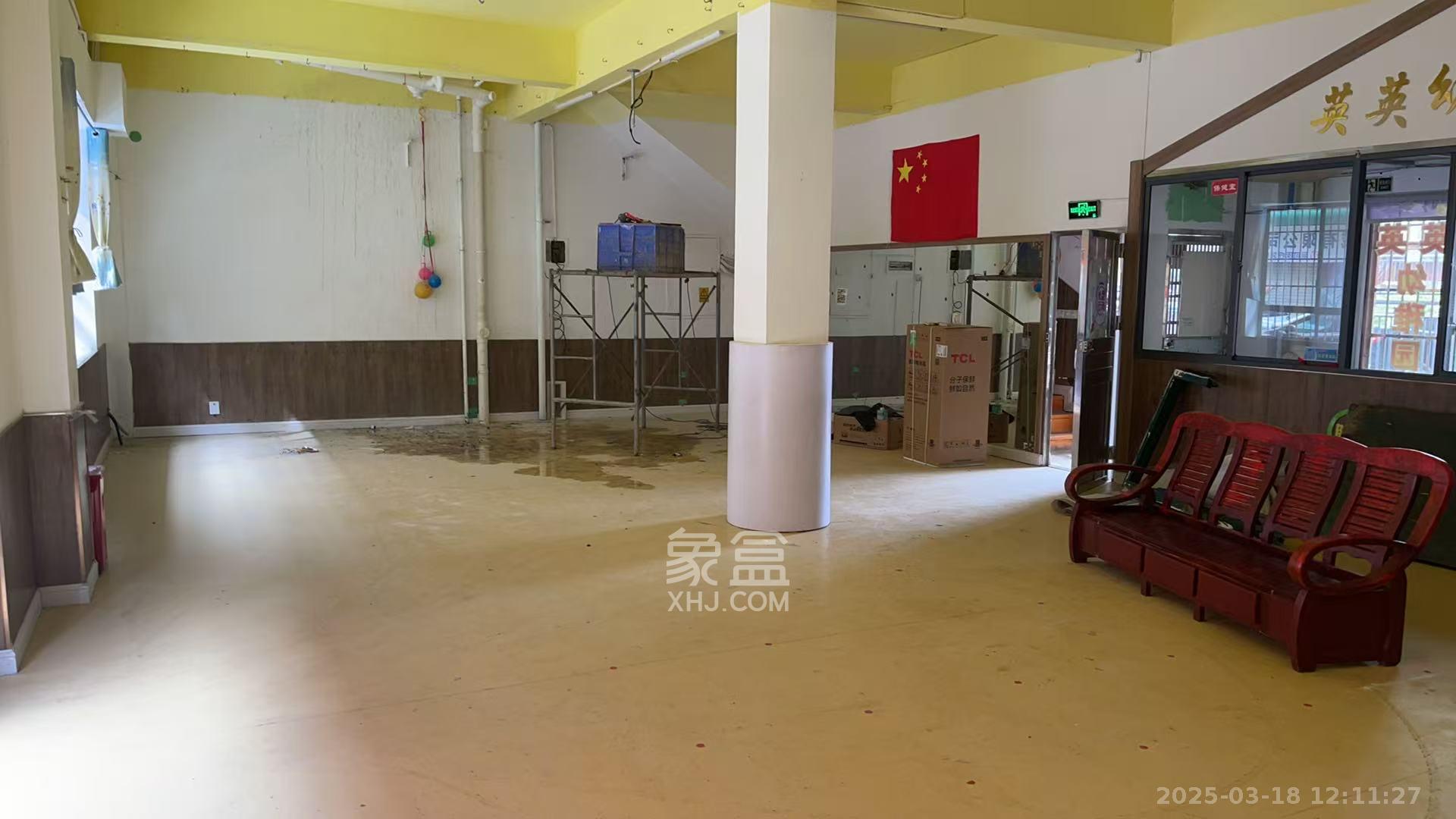 星沙商业步行街 2室3厅1卫 3800.0元/月 星沙商业步行街 2室3厅1卫 3800.0元/月室内图