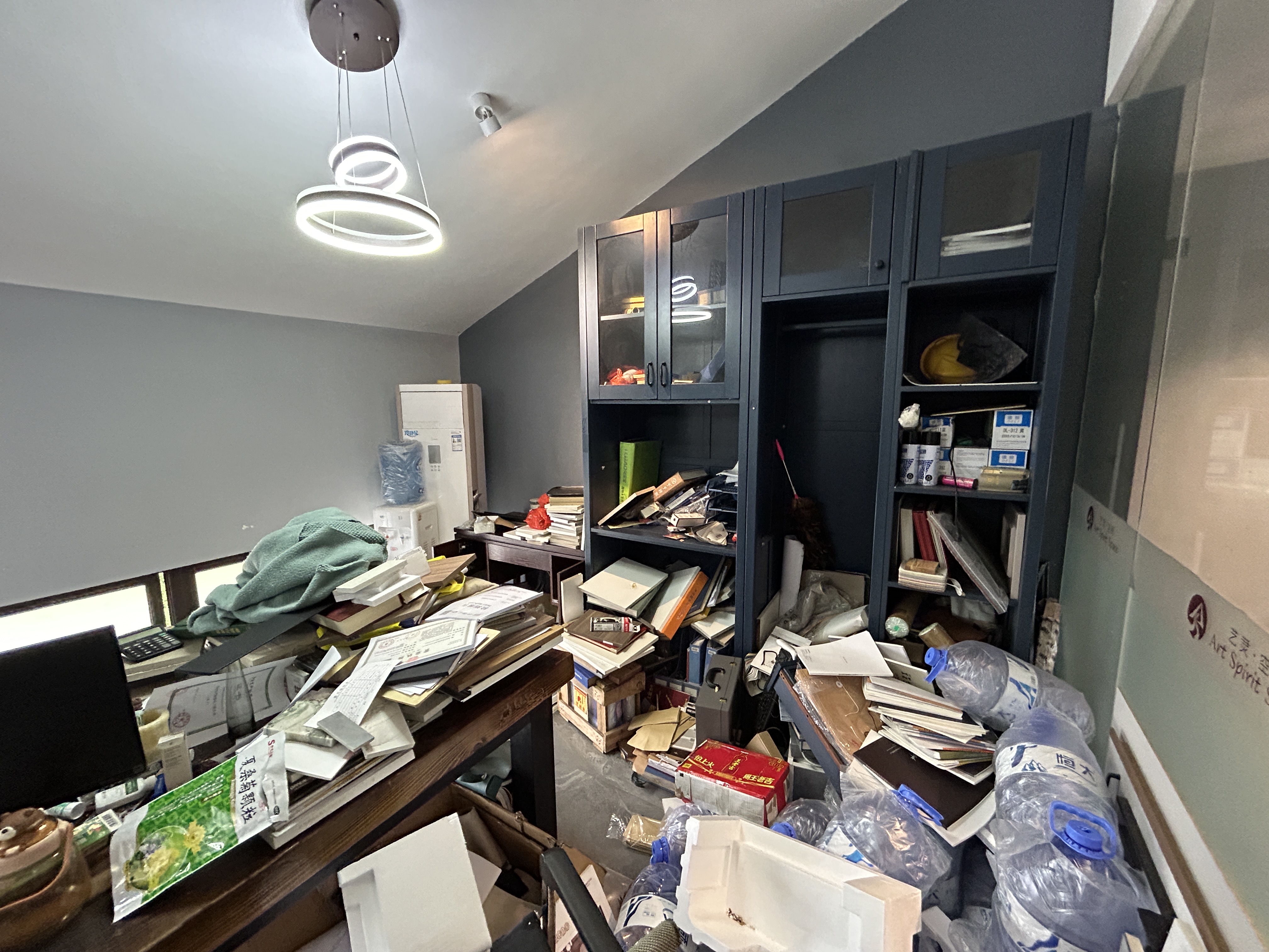 恒大海口文化旅游城 4室2厅2卫 11000.0元/月 恒大海口文化旅游城 4室2厅2卫 11000.0元/月室内图