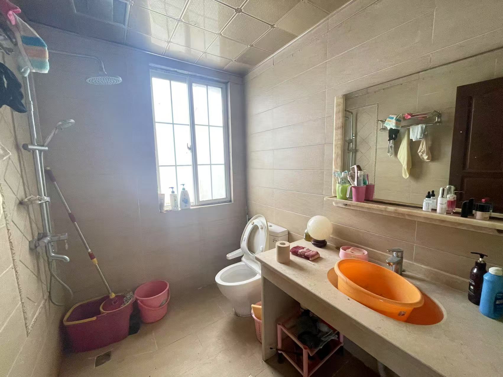 回龙小区 1室0厅0卫 15000.0元/月 回龙小区 1室0厅0卫 15000.0元/月室内图