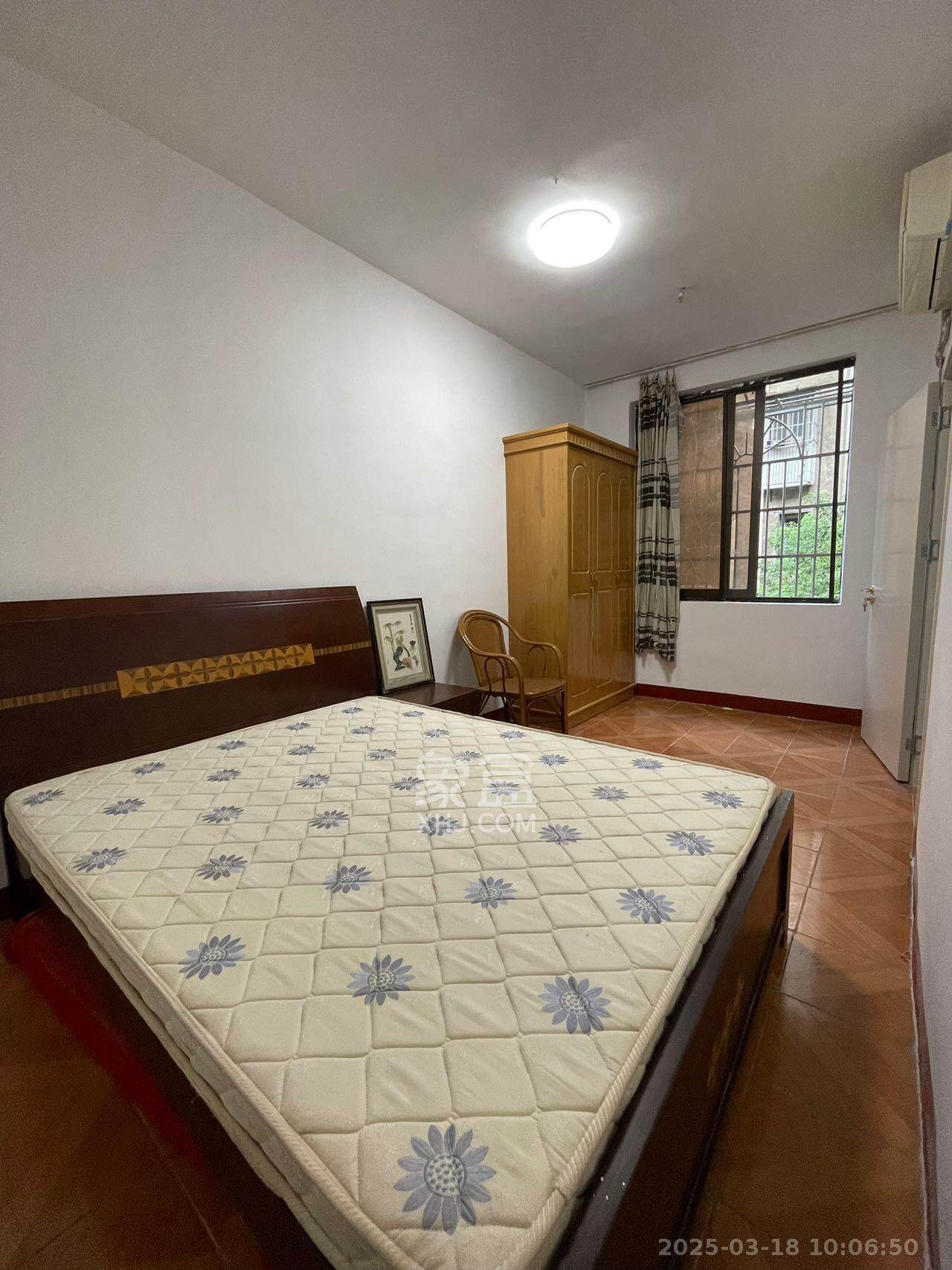 人保财产湖南分公司宿舍 3室1厅1卫 2200.0元/月 人保财产湖南分公司宿舍 3室1厅1卫 2200.0元/月室内图