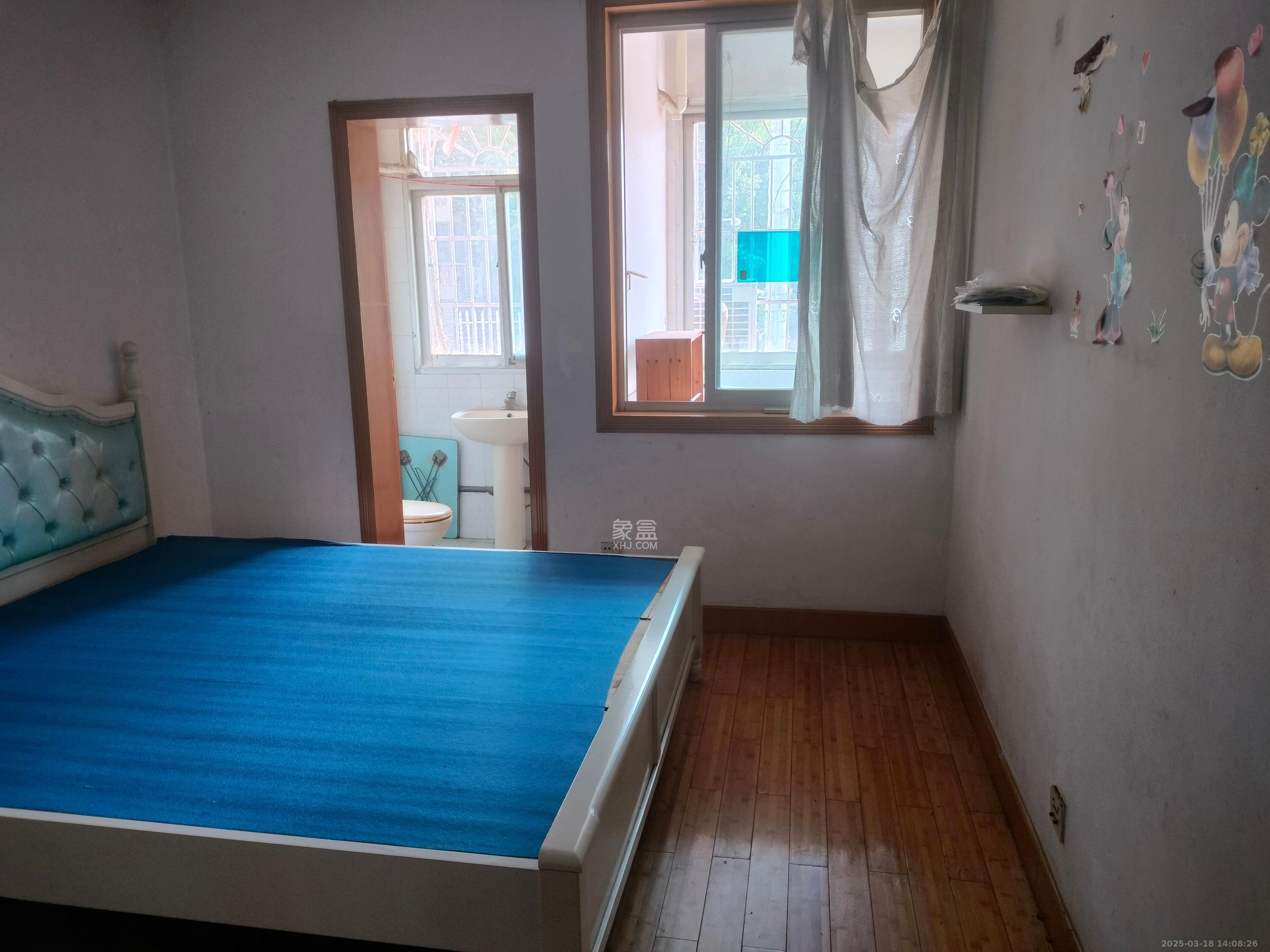 天龙花园 2室1厅2卫 1800.0元/月 天龙花园 2室1厅2卫 1800.0元/月室内图