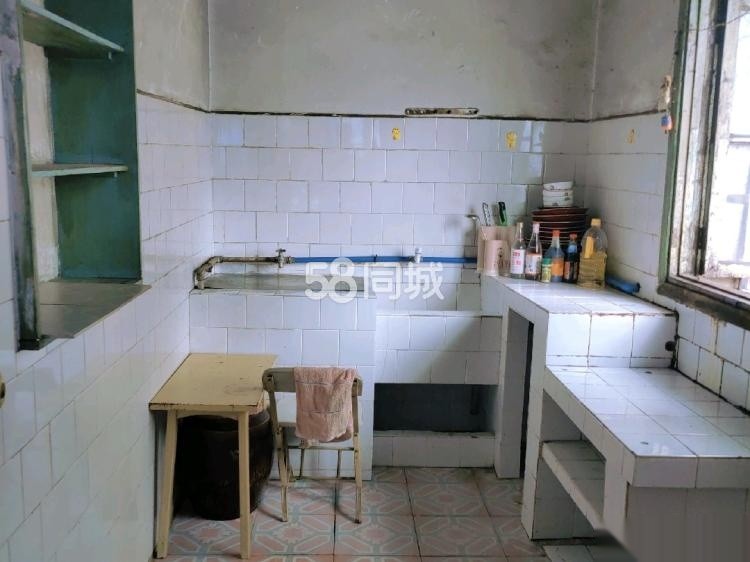 东方家园 2室2厅1卫 1000.0元/月 东方家园 2室2厅1卫 1000.0元/月室内图