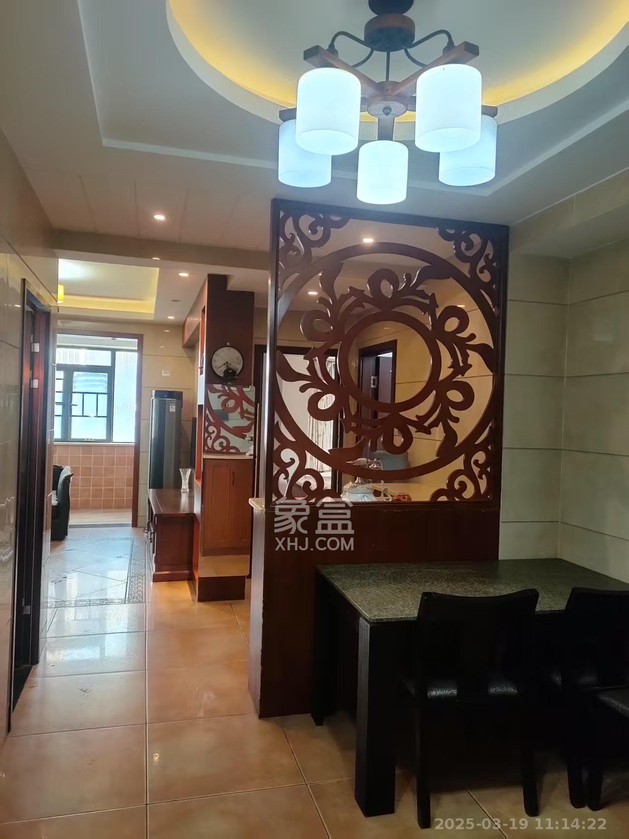 五矿万境水岸一期(万境水岸嘉苑) 2室2厅1卫 2400.0元/月 五矿万境水岸一期(万境水岸嘉苑) 2室2厅1卫 2400.0元/月室内图