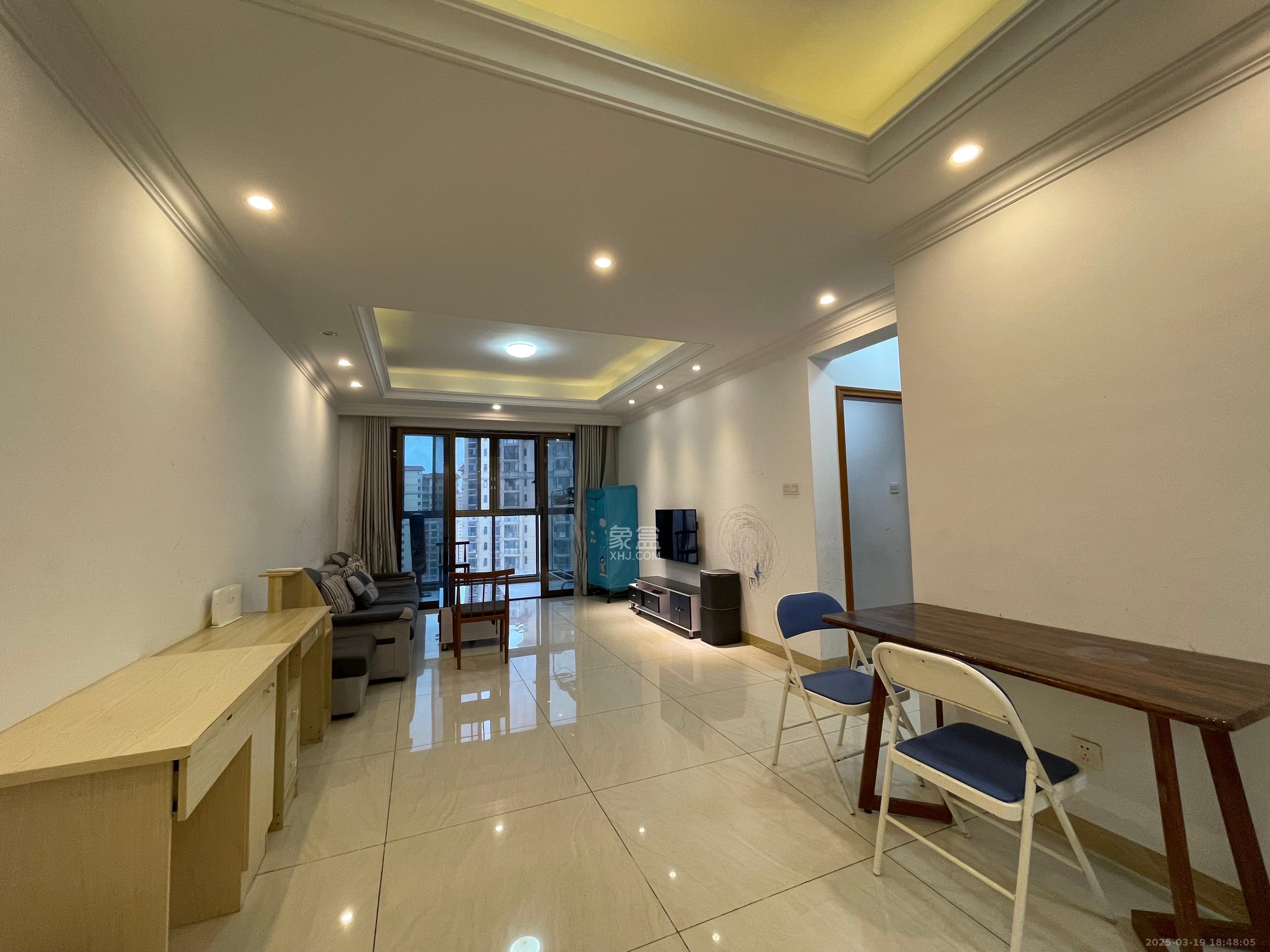 江山帝景哈佛  3室2厅1卫    1900.0元/月 江山帝景哈佛  3室2厅1卫    1900.0元/月室内图