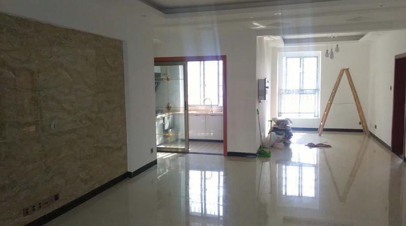 东城首座 1室0厅0卫 1700.0元/月 东城首座 1室0厅0卫 1700.0元/月室内图