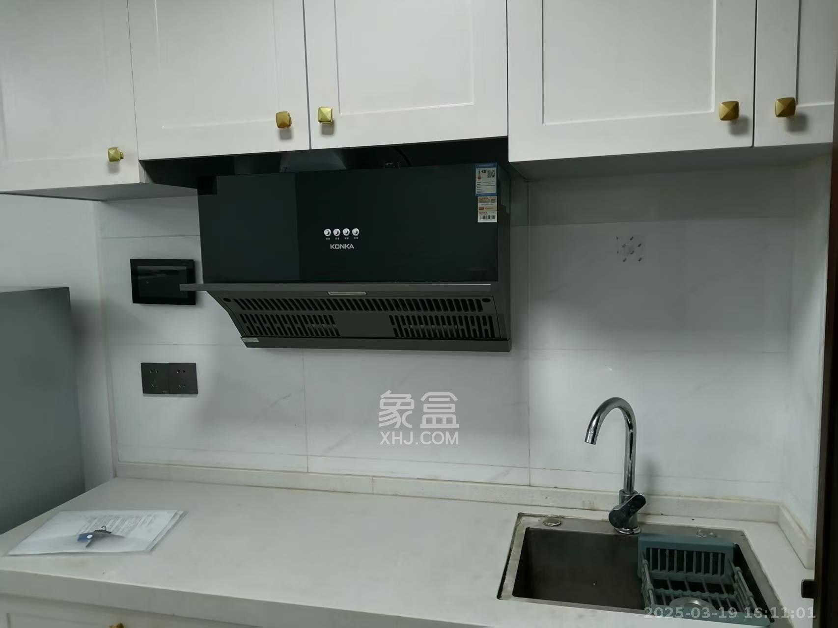 中海珑悦府  1室1厅1卫    1200.0元/月室内图